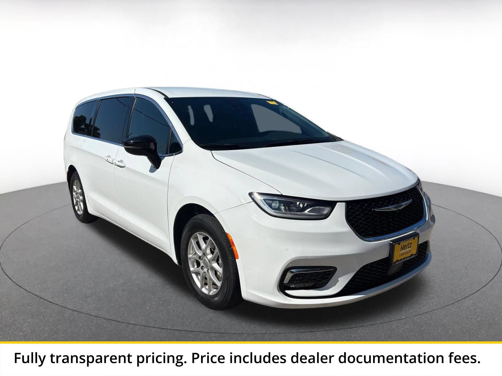 Thumbnail: 2025 Chrysler Pacifica - 1
