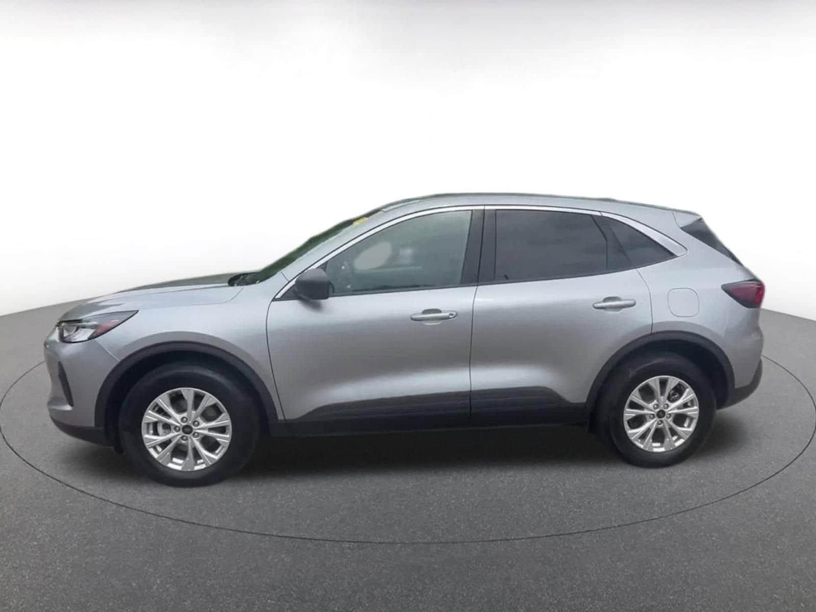 Thumbnail: 2024 Ford Escape - 9