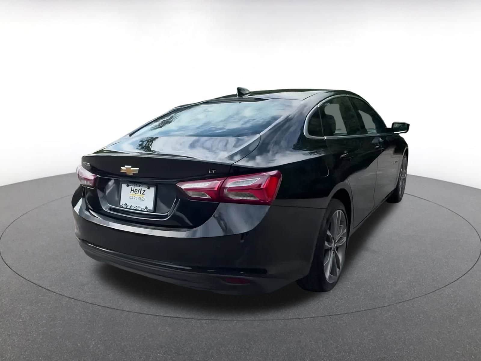 Thumbnail: 2024 Chevrolet Malibu - 15