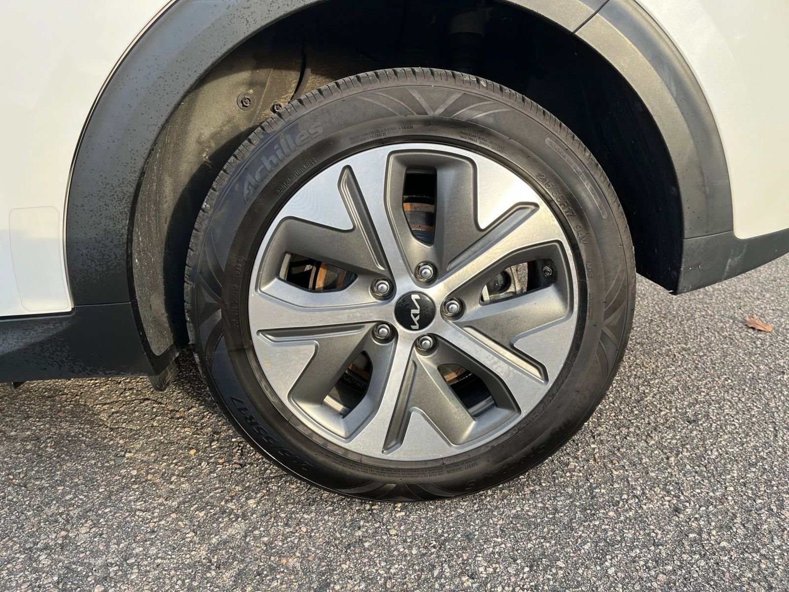 Thumbnail: 2022 Kia Niro - 30