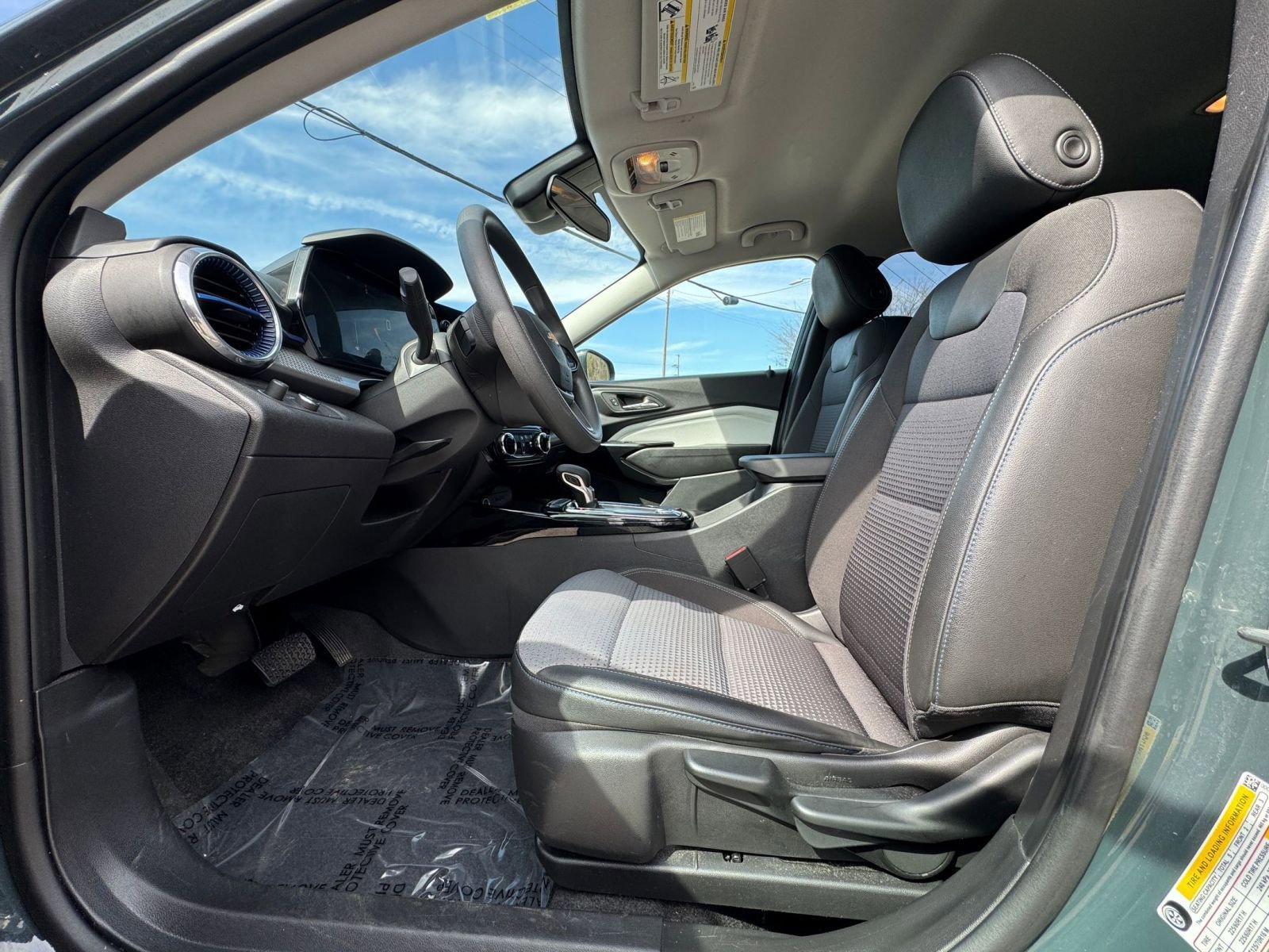 Thumbnail: 2025 Chevrolet Trax - 23