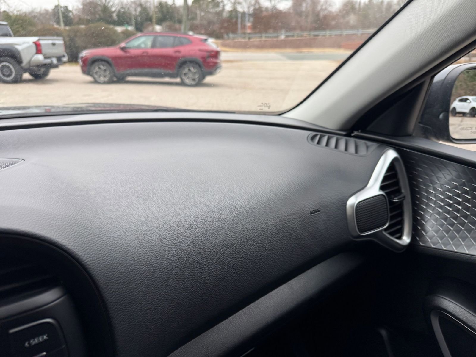 Thumbnail: 2025 Kia Soul - 30