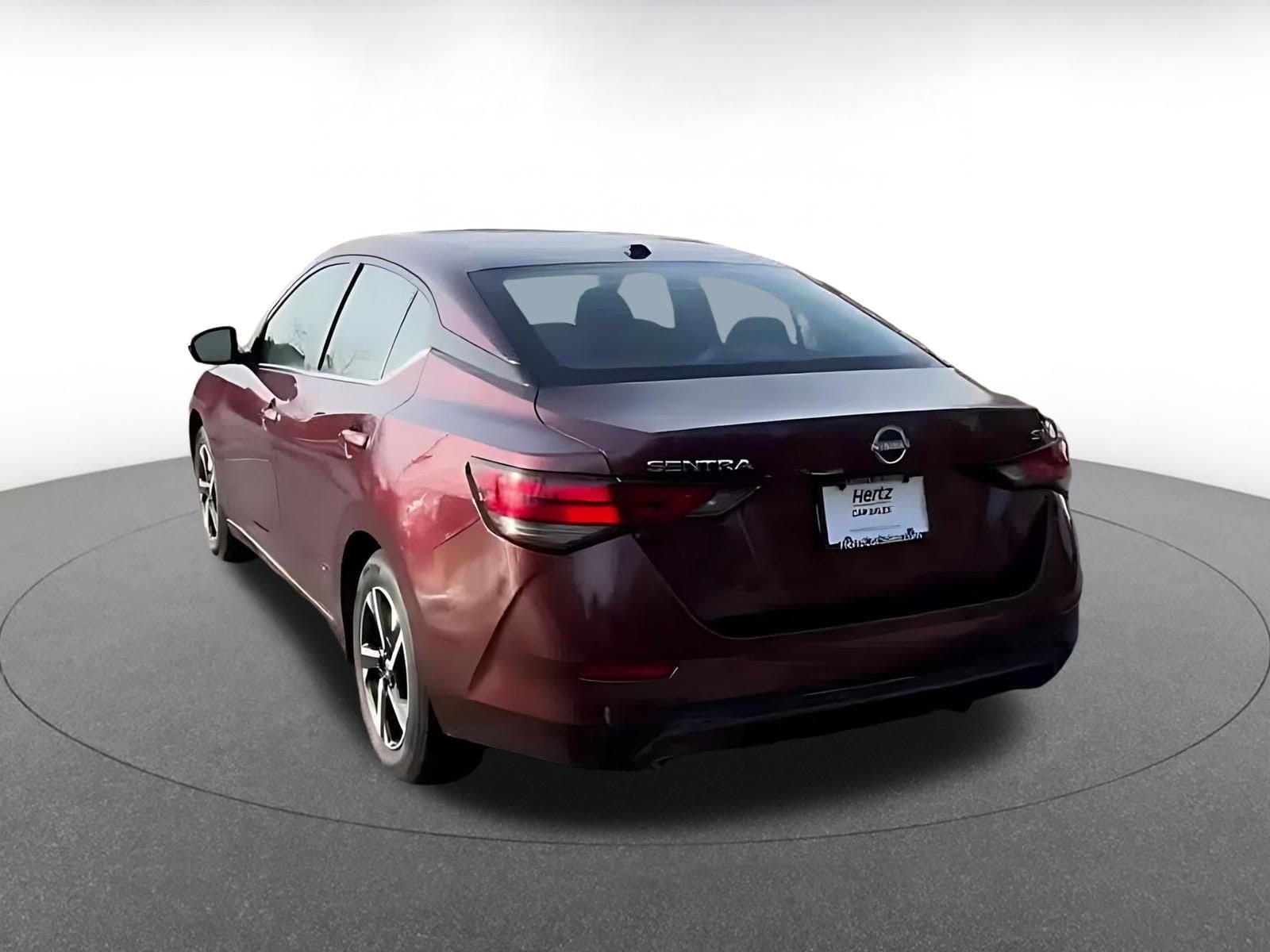 Thumbnail: 2024 Nissan Sentra - 9