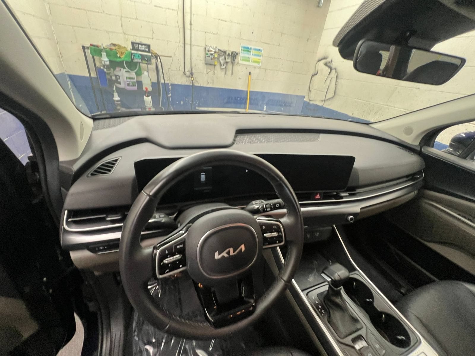 Thumbnail: 2026 Kia Carnival - 34