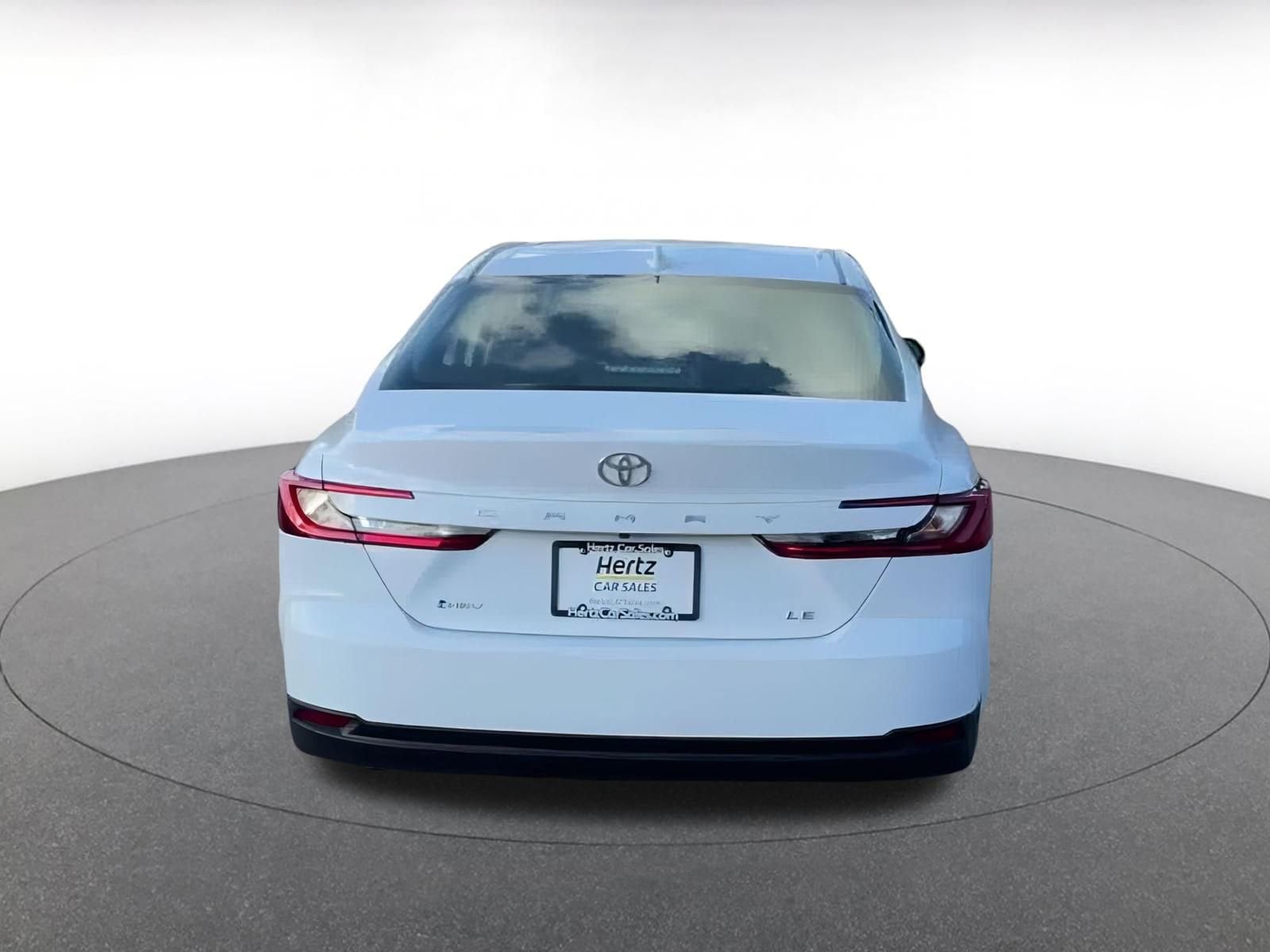 Thumbnail: 2025 Toyota Camry - 11