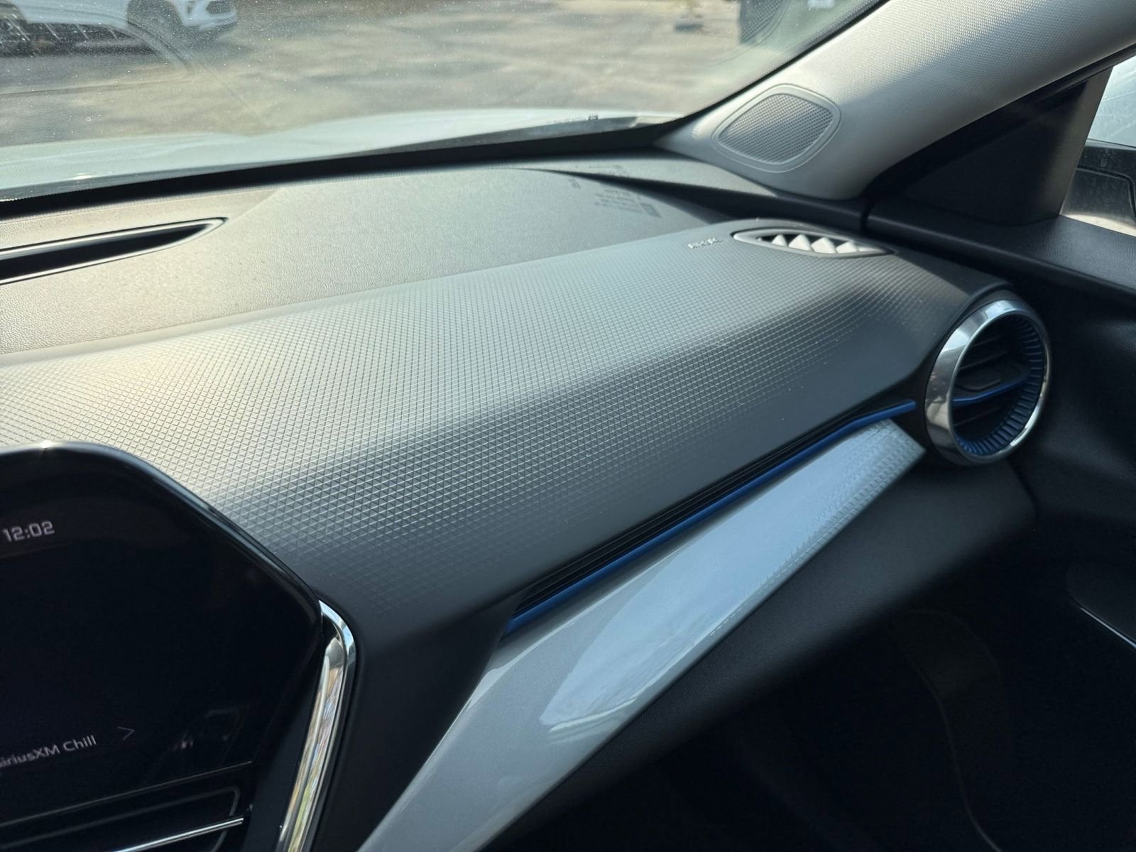 Thumbnail: 2025 Chevrolet Trax - 30