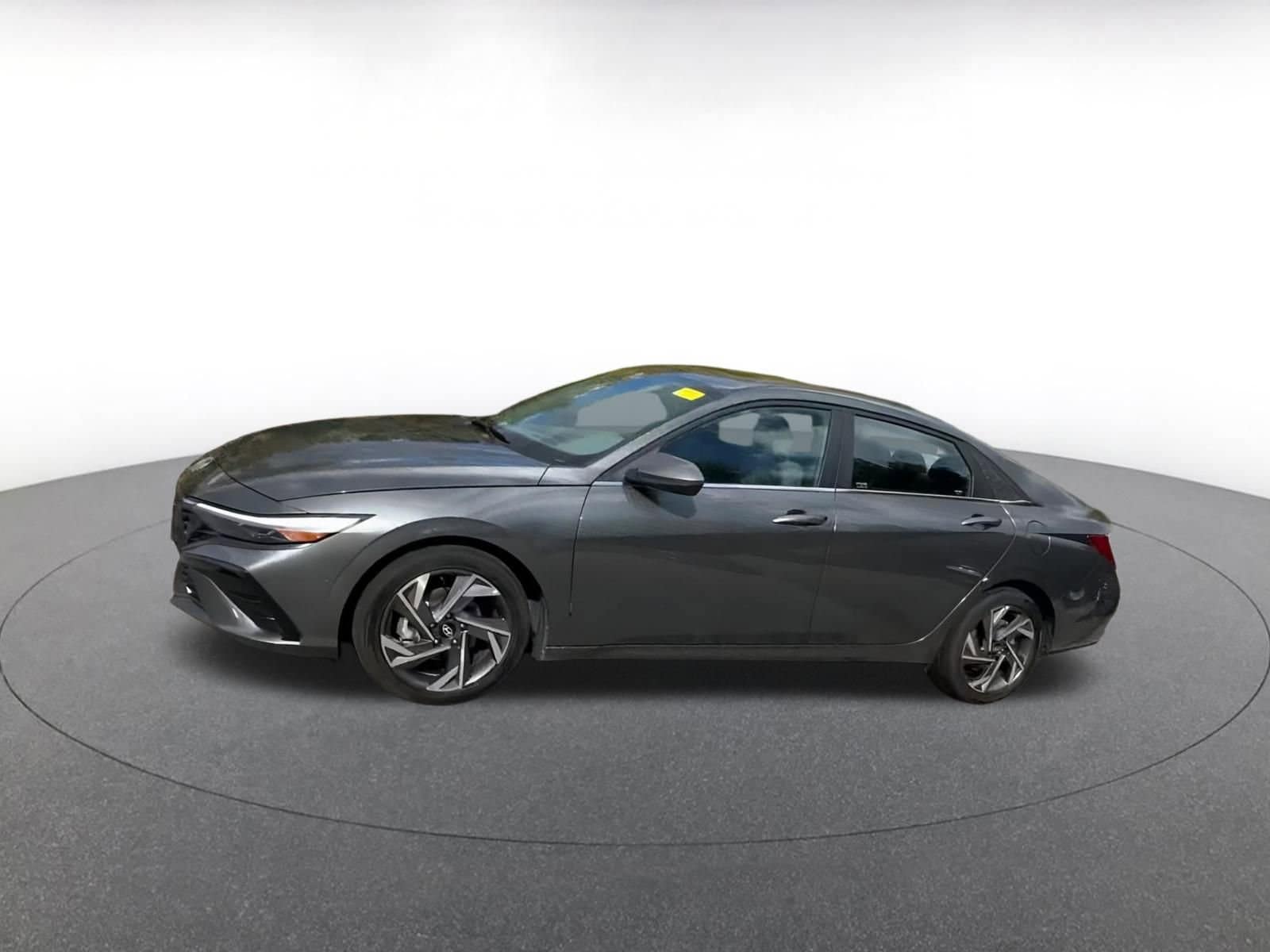 Thumbnail: 2025 Hyundai Elantra - 8