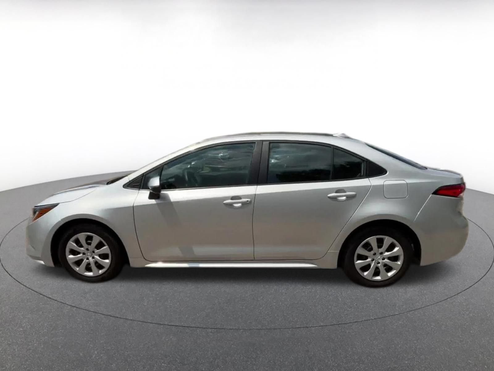 Thumbnail: 2025 Toyota Corolla - 9