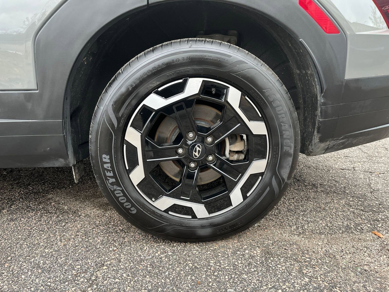 Thumbnail: 2025 Hyundai Santa Fe - 28