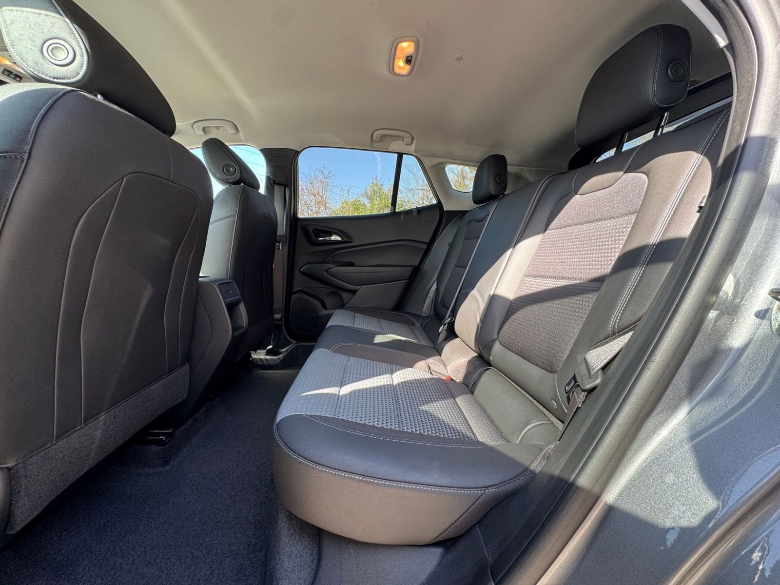 Thumbnail: 2025 Chevrolet Trax - 22