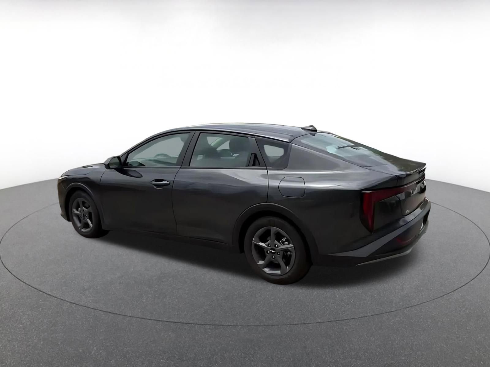 Thumbnail: 2025 Kia K4 - 10