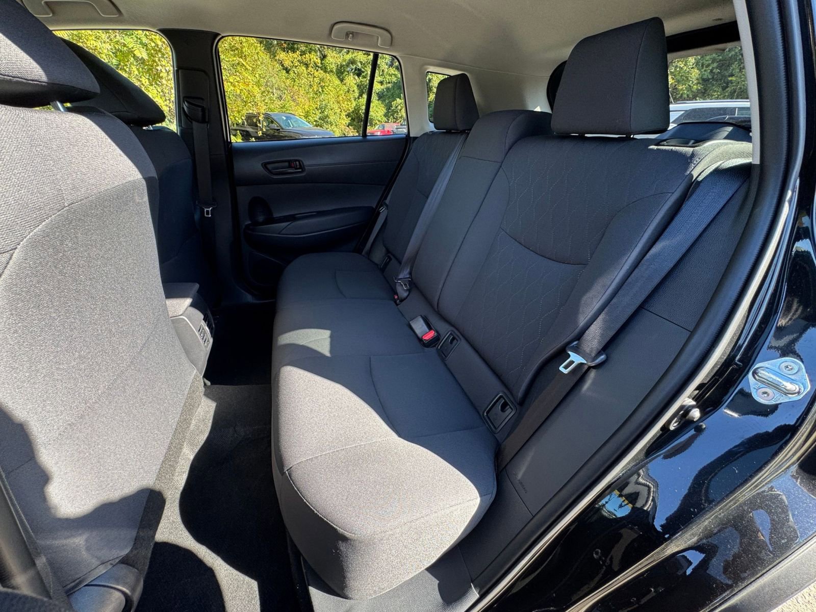 Thumbnail: 2025 Toyota Corolla Cross - 32