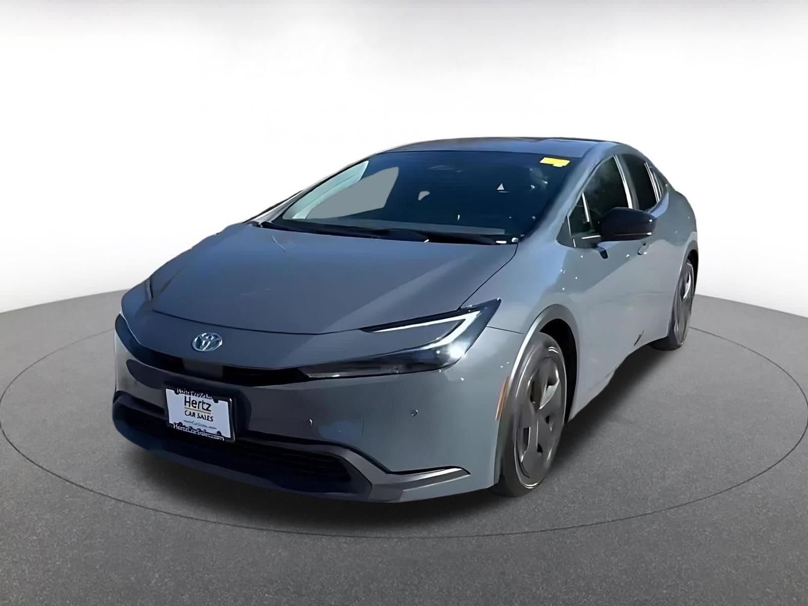 Thumbnail: 2025 Toyota Prius - 4