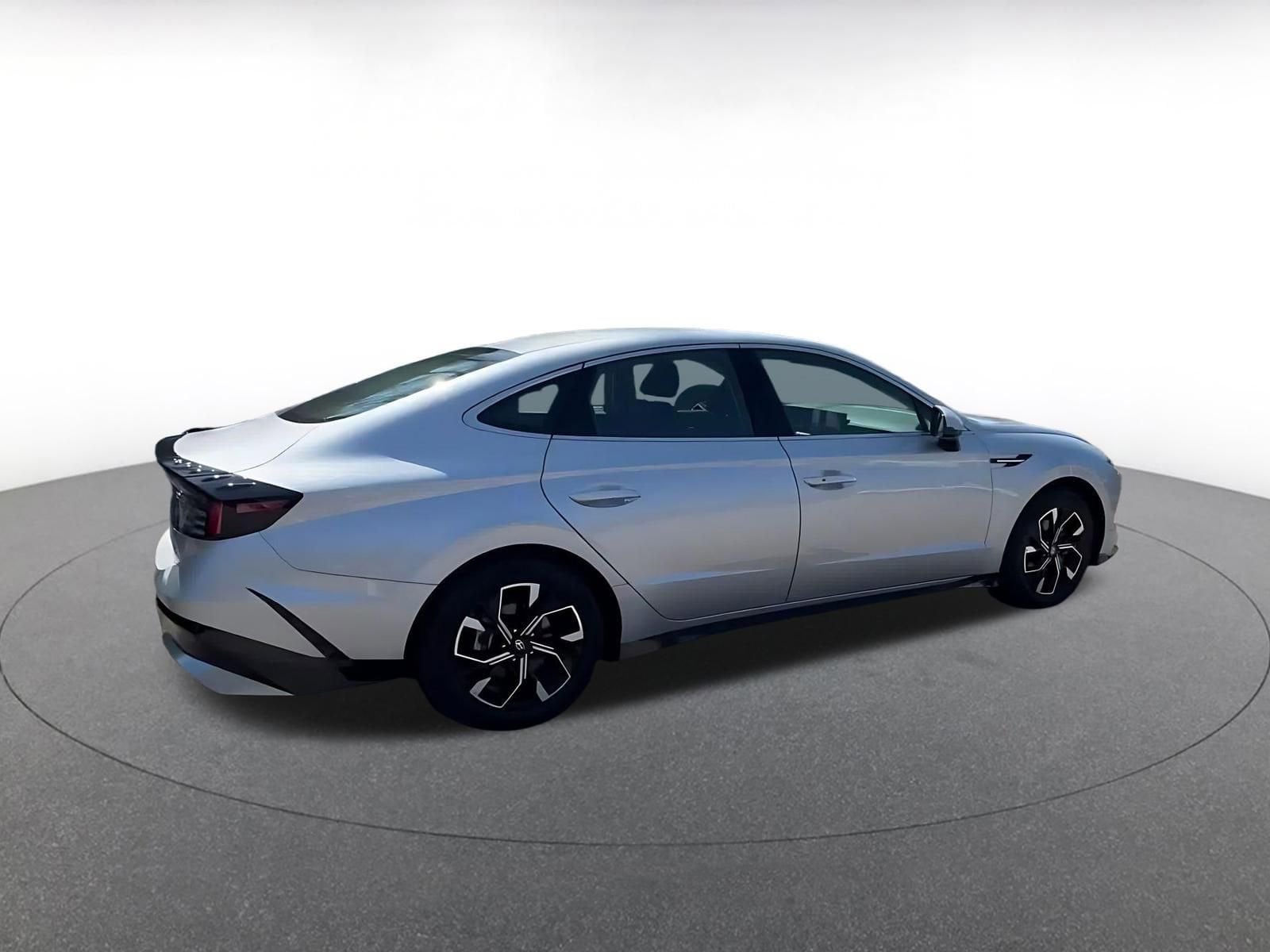 Thumbnail: 2025 Hyundai Sonata - 15