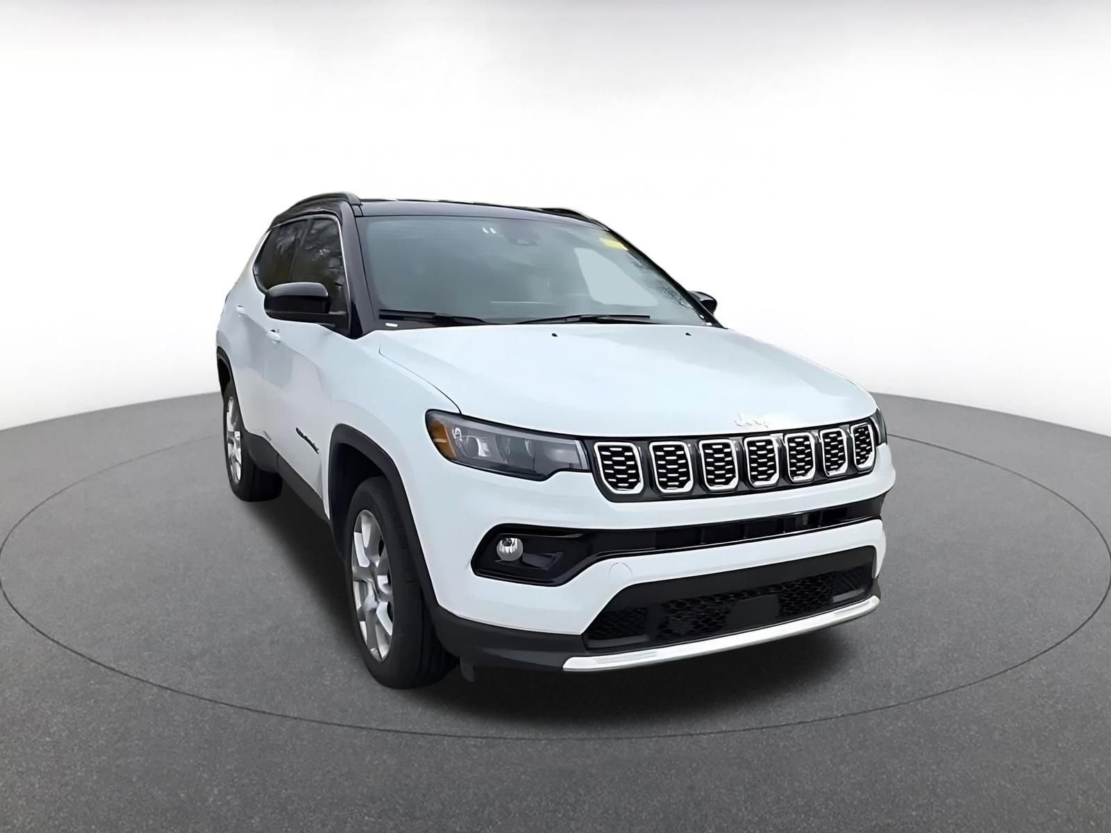 Thumbnail: 2025 Jeep Compass - 3