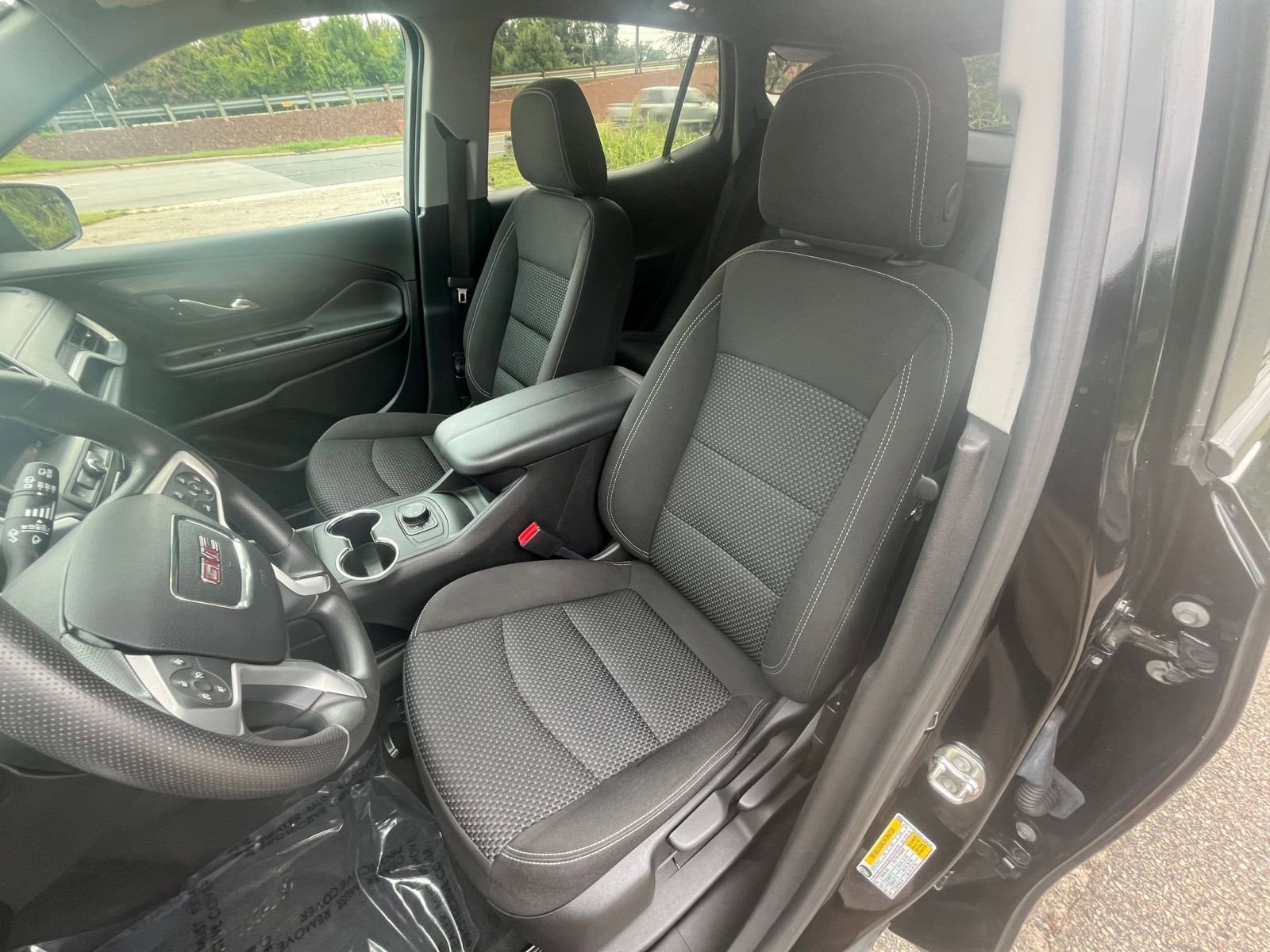 Thumbnail: 2024 GMC Terrain - 31