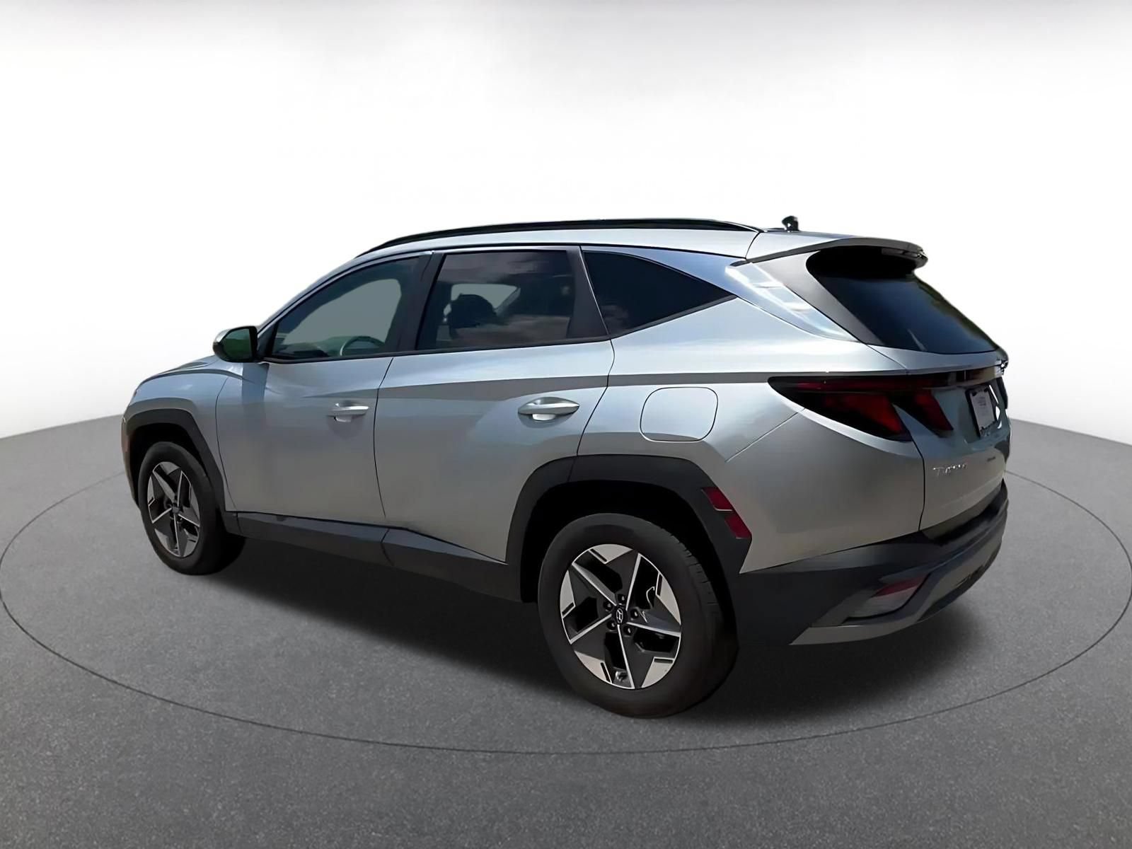 Thumbnail: 2025 Hyundai Tucson - 10