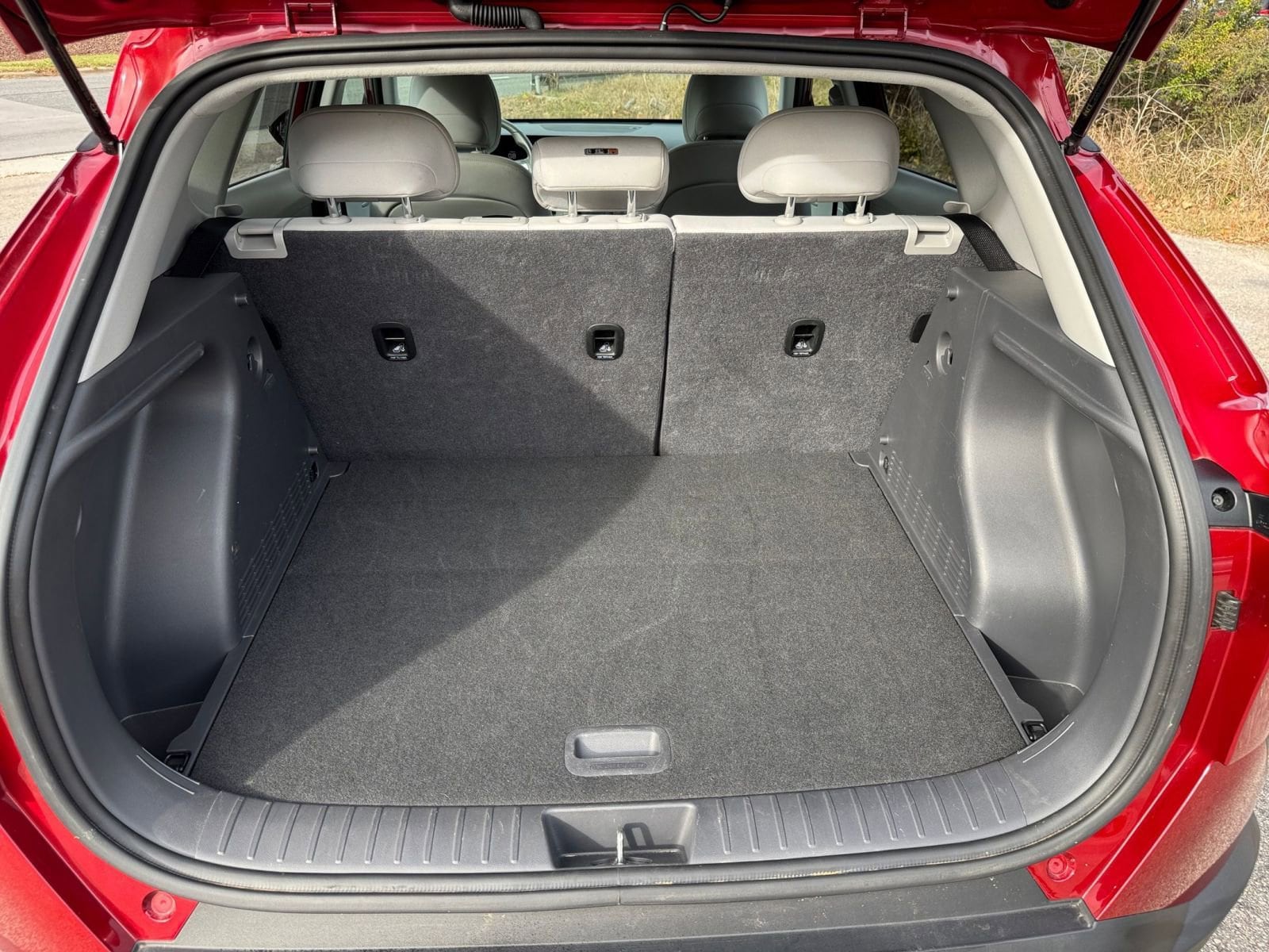 Thumbnail: 2025 Hyundai Kona - 25