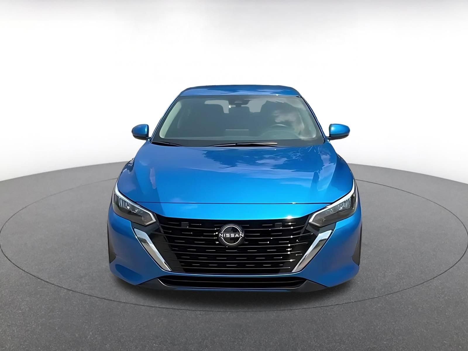 Thumbnail: 2025 Nissan Sentra - 4