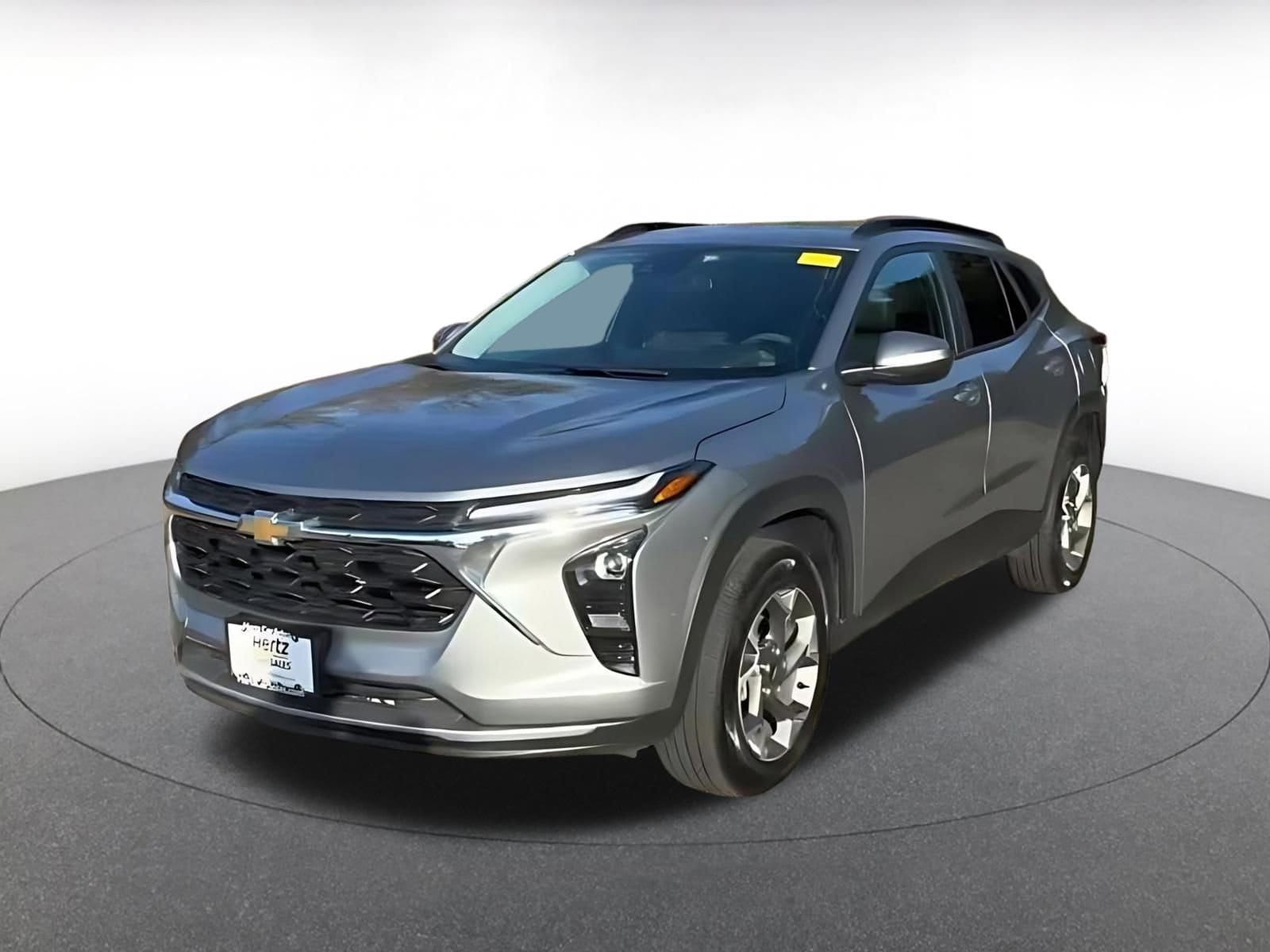 Thumbnail: 2025 Chevrolet Trax - 7