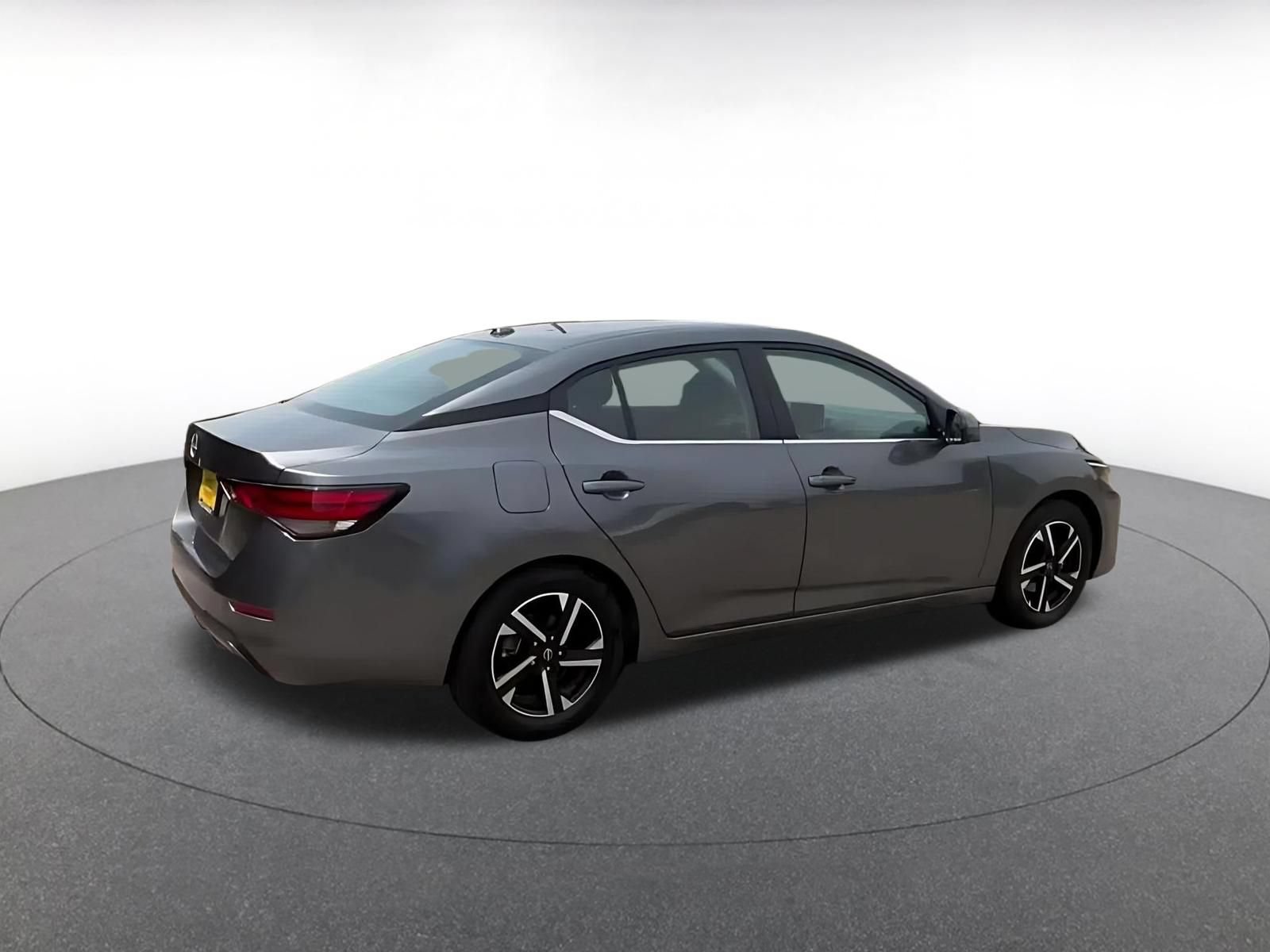 Thumbnail: 2025 Nissan Sentra - 12