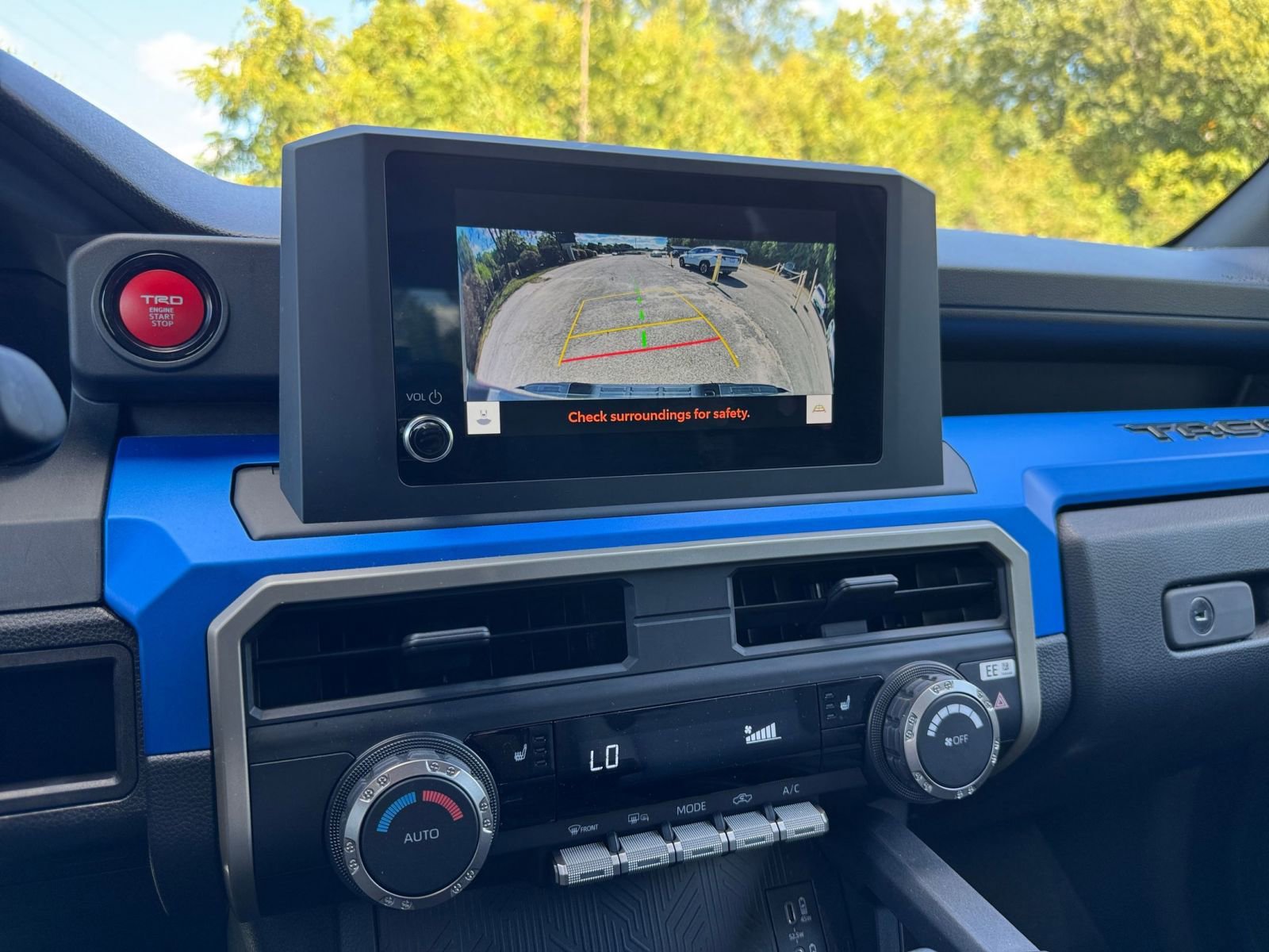 Thumbnail: 2025 Toyota Tacoma - 17