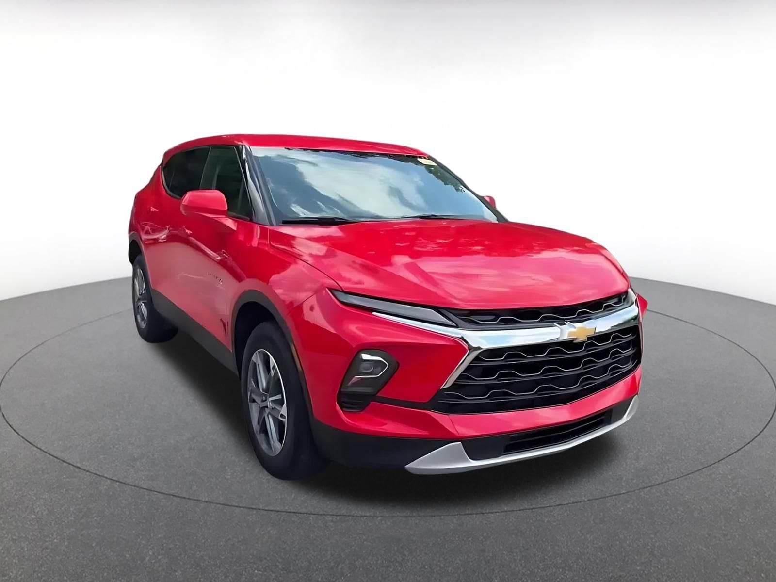 Thumbnail: 2025 Chevrolet Blazer - 3