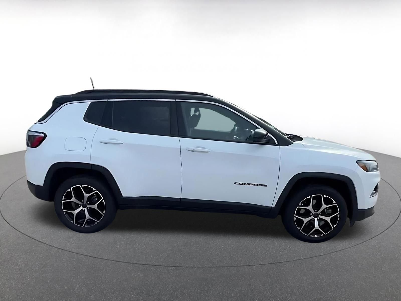 Thumbnail: 2025 Jeep Compass - 16