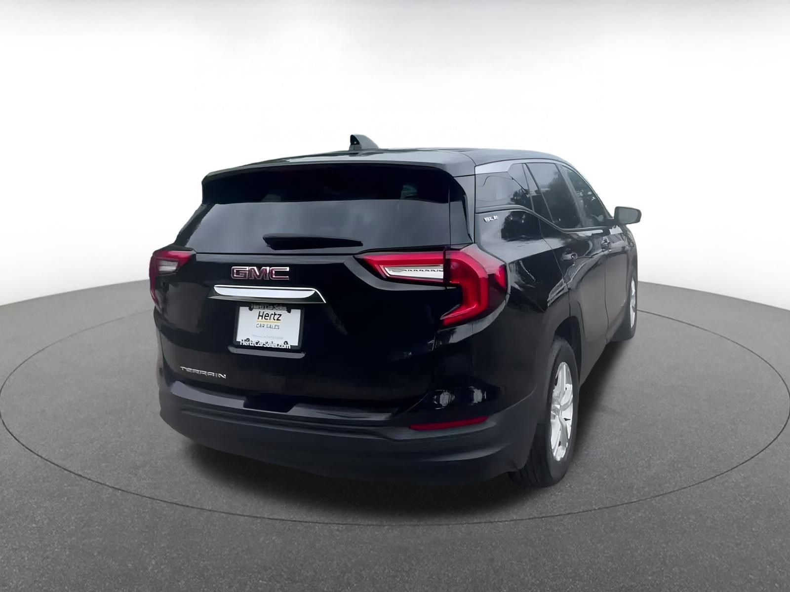 Thumbnail: 2024 GMC Terrain - 14