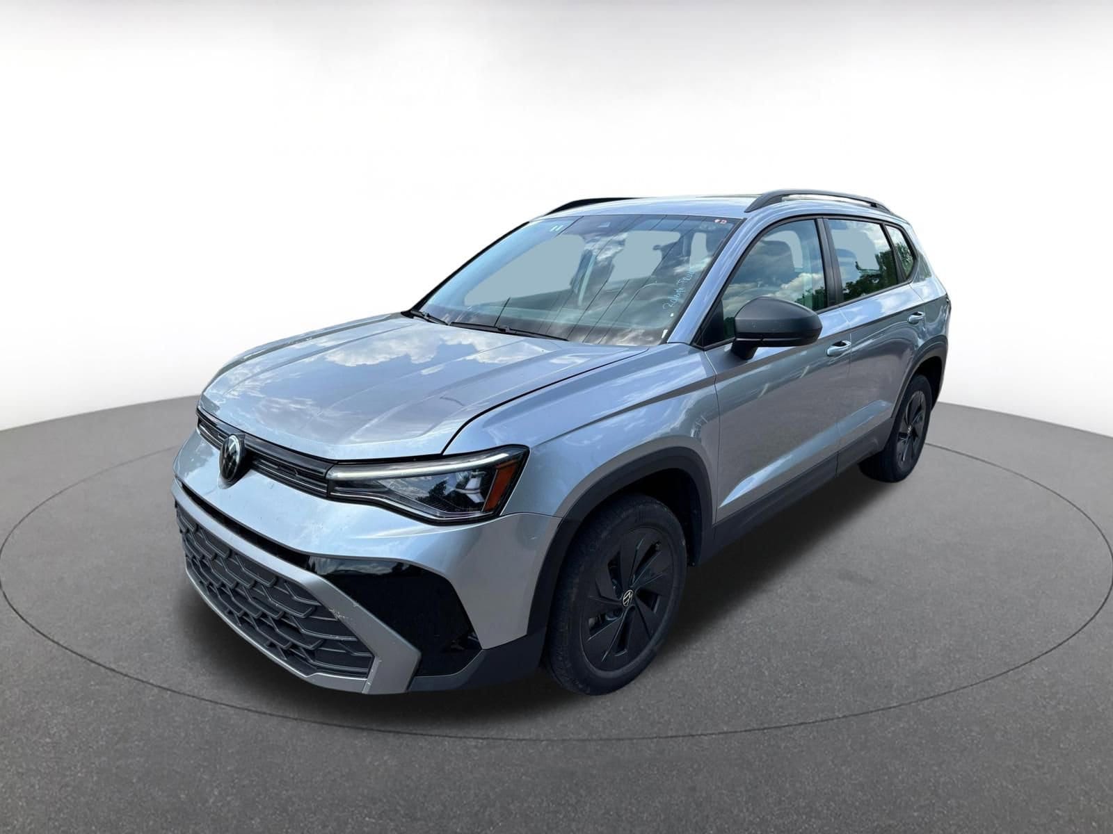 Thumbnail: 2025 Volkswagen Taos - 3