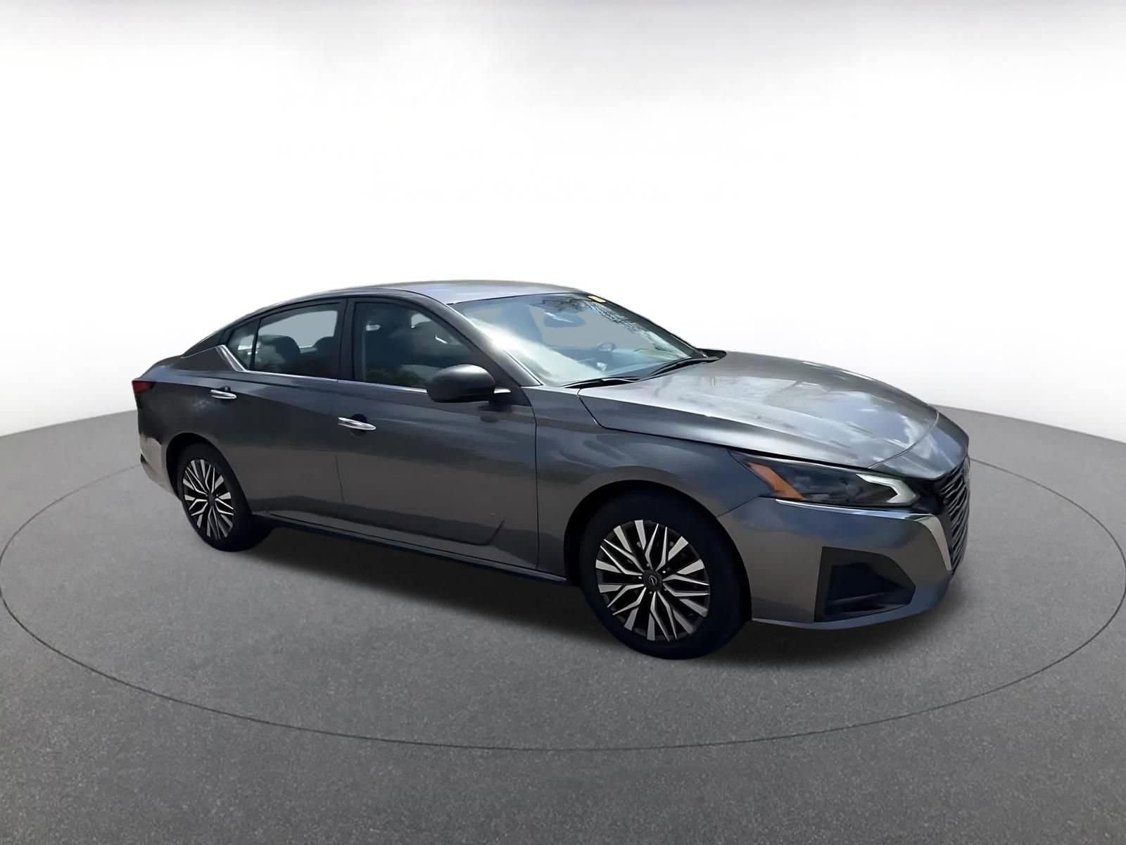 Thumbnail: 2025 Nissan Altima - 2