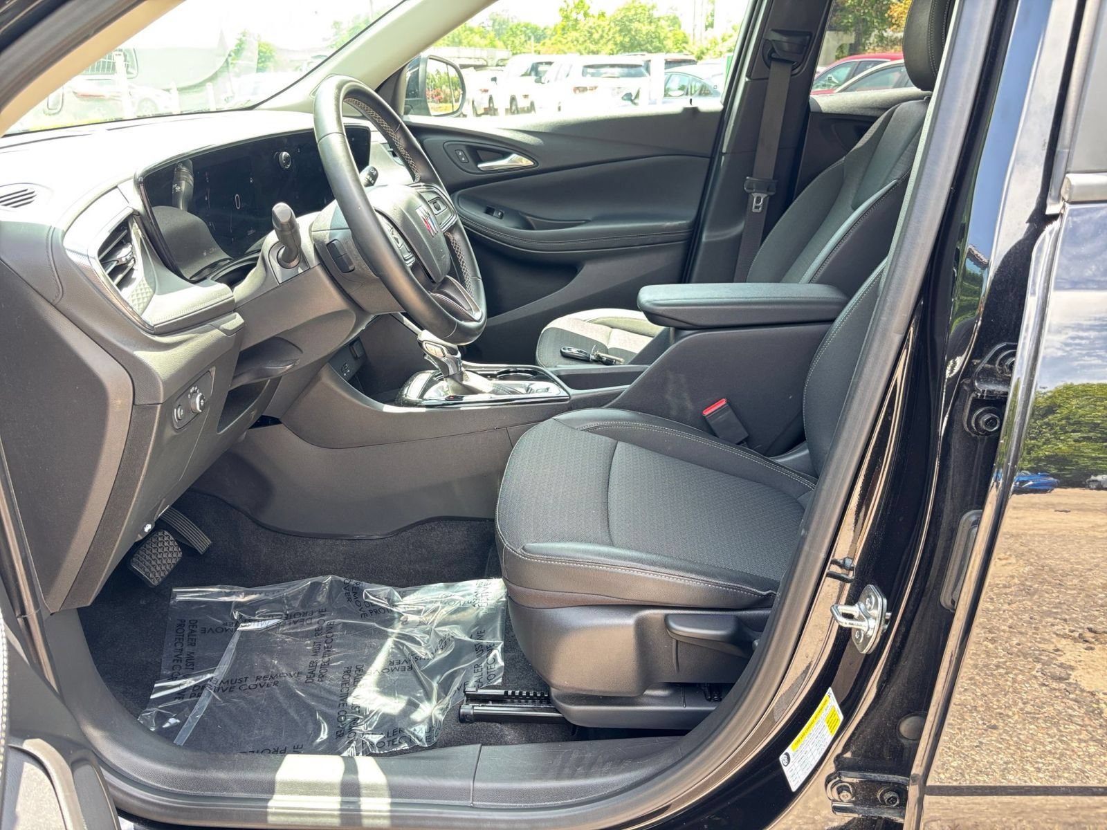 Thumbnail: 2025 Buick Encore GX - 25