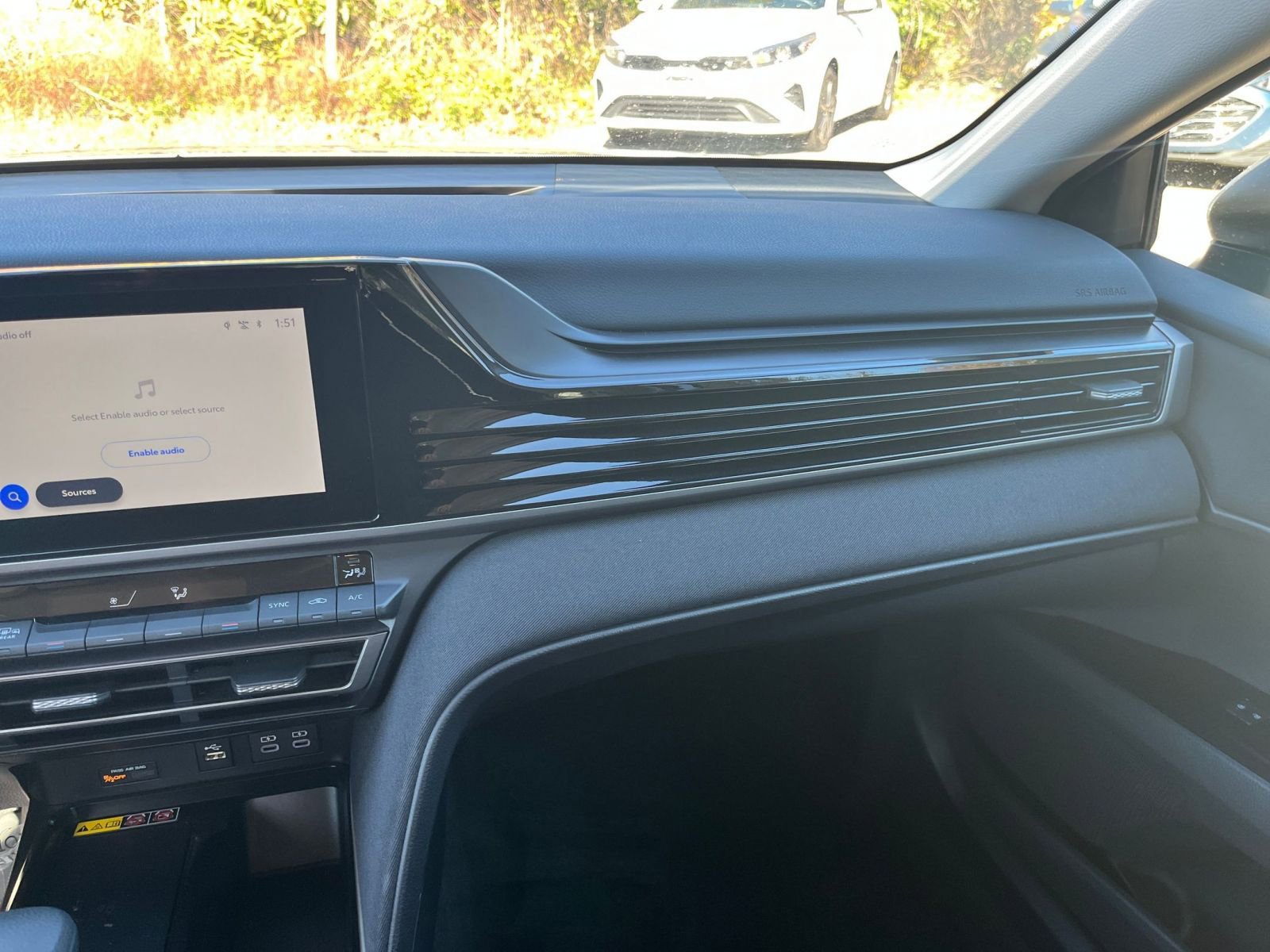 Thumbnail: 2025 Toyota Camry - 30