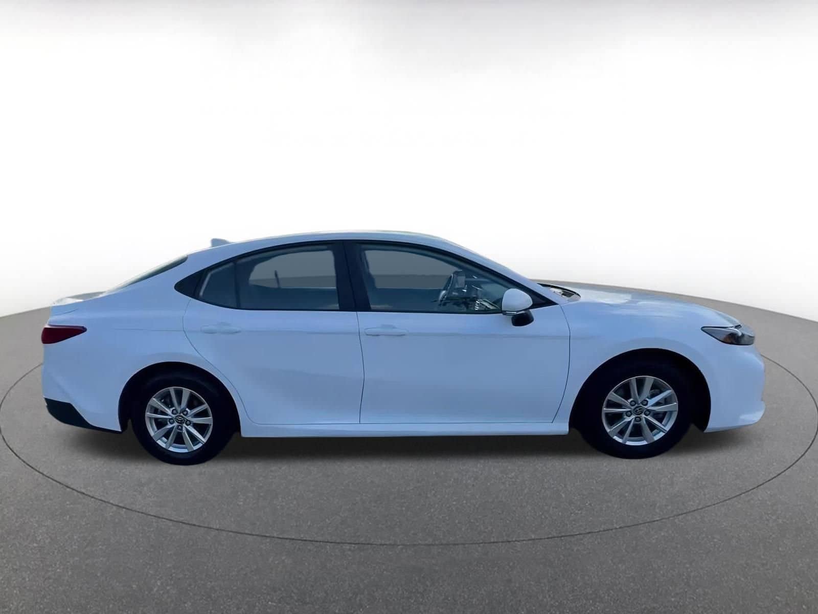 Thumbnail: 2025 Toyota Camry - 15