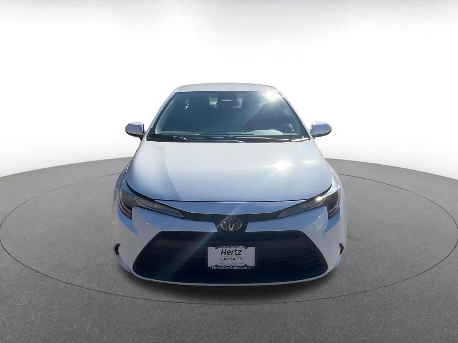 Thumbnail: 2025 Toyota Corolla - 10