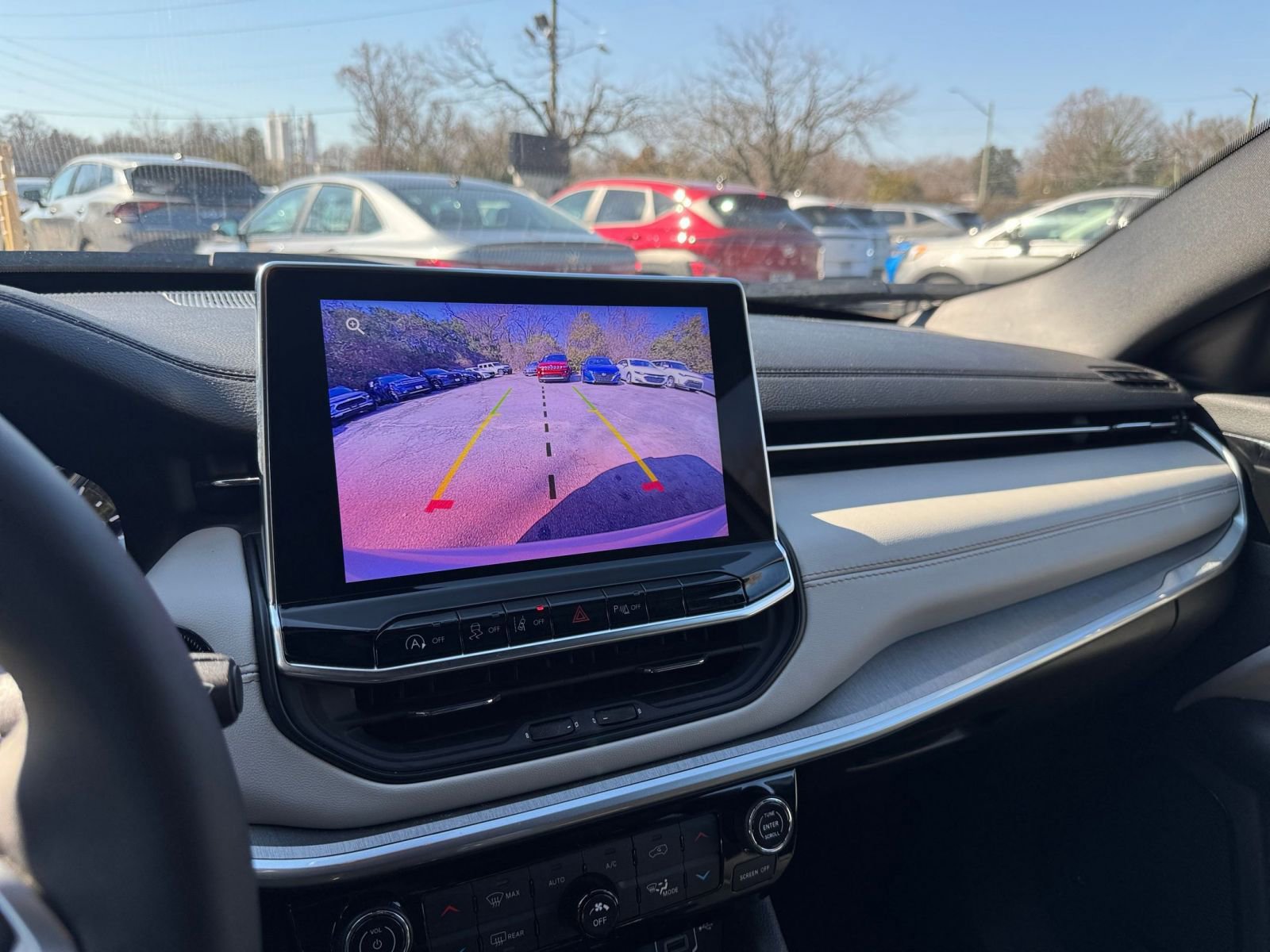 Thumbnail: 2025 Jeep Compass - 17