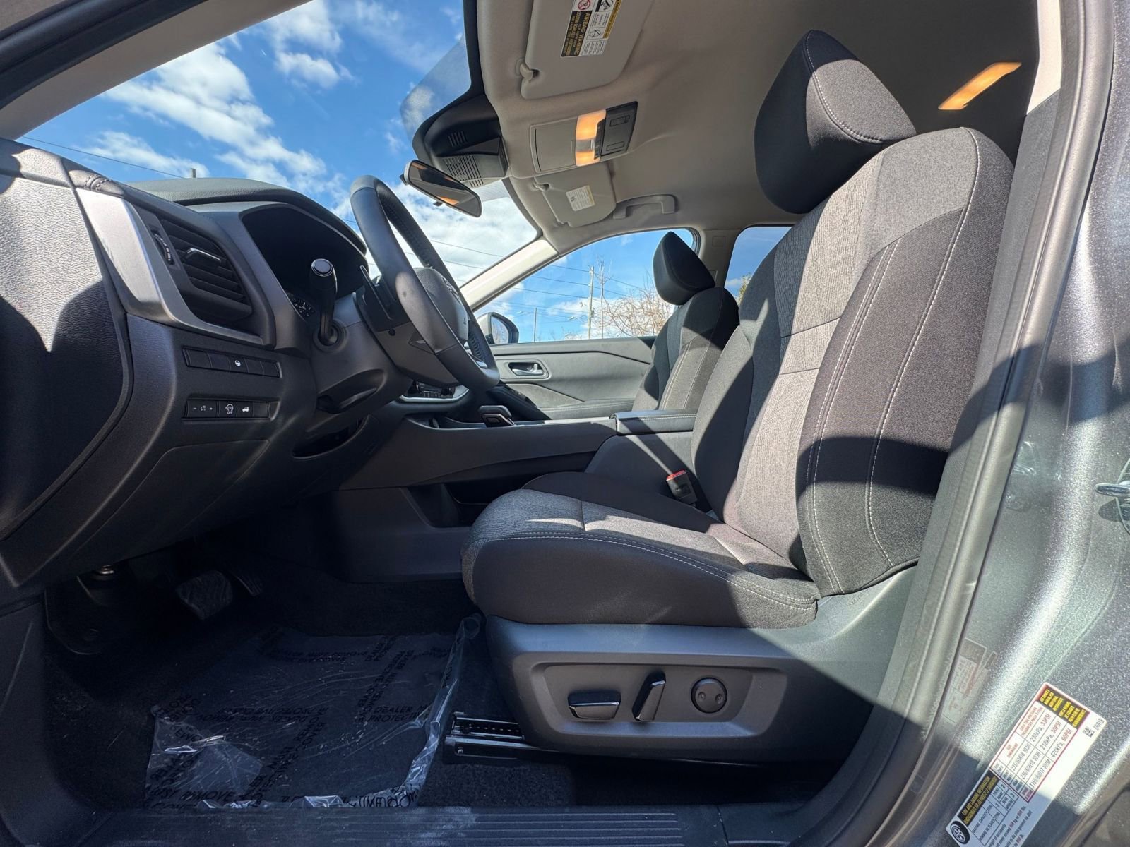 Thumbnail: 2025 Nissan Rogue - 35