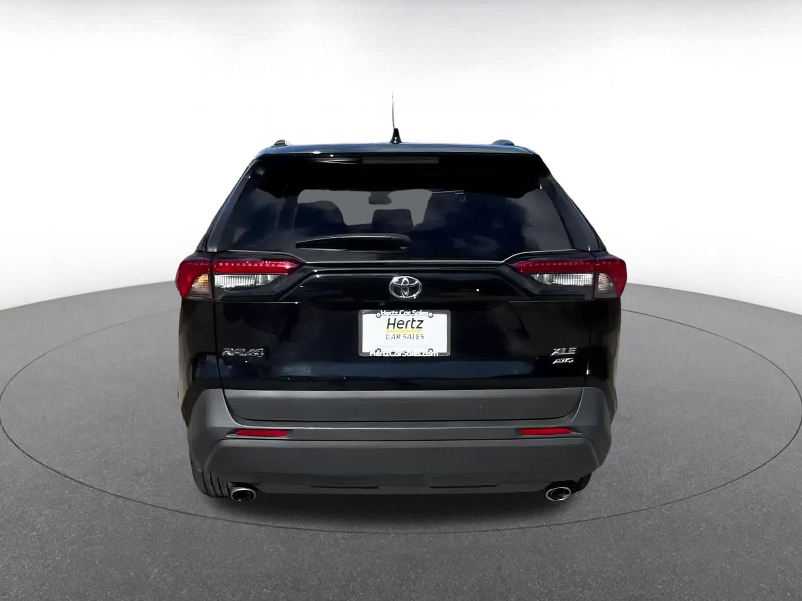 Thumbnail: 2025 Toyota RAV4 - 12