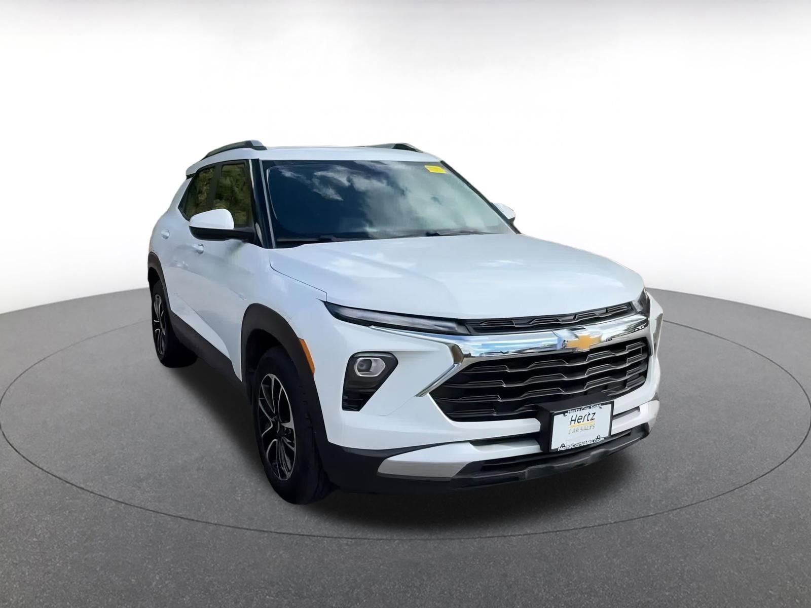 Thumbnail: 2025 Chevrolet TrailBlazer - 3