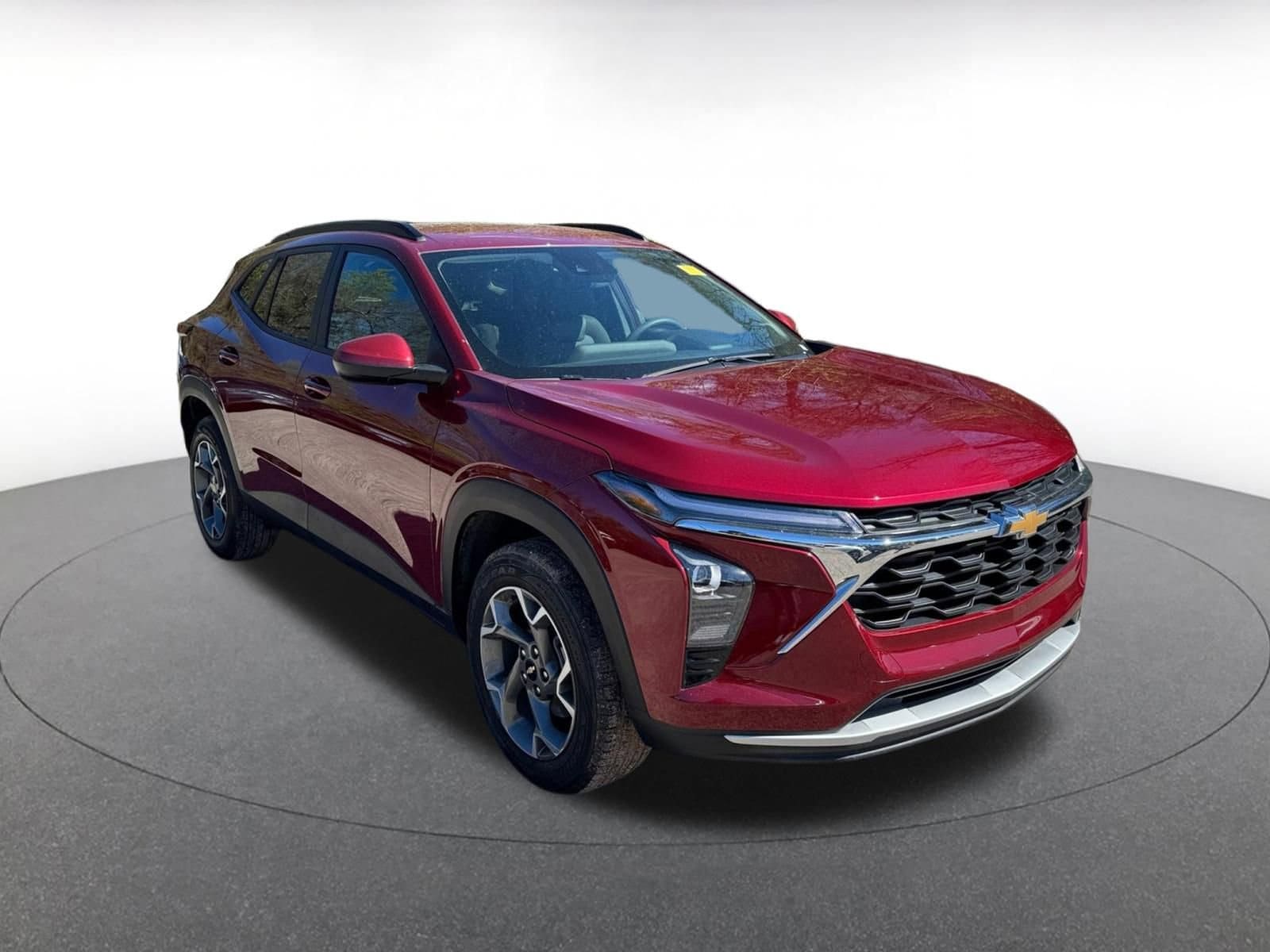 Thumbnail: 2025 Chevrolet Trax - 1