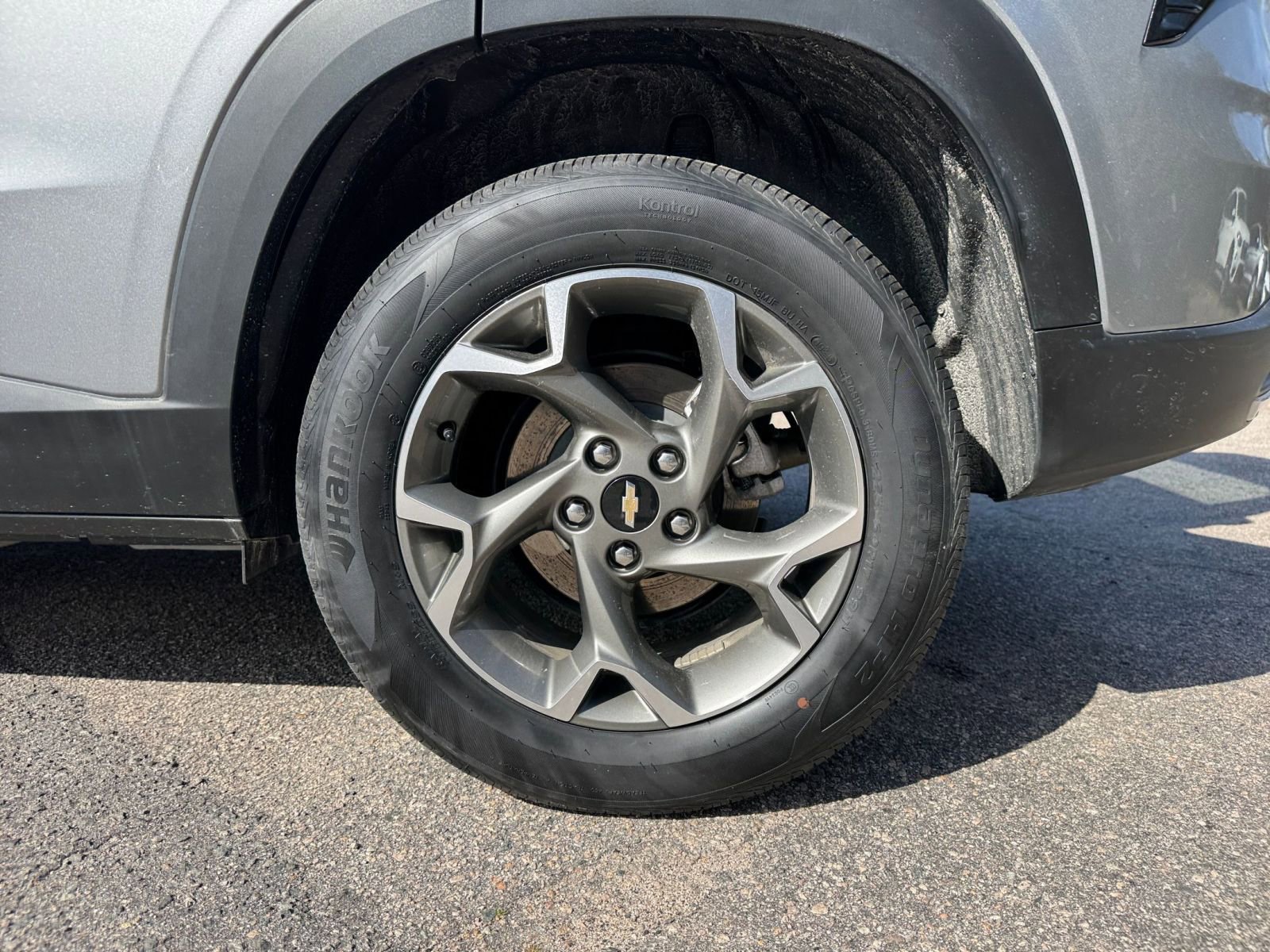 Thumbnail: 2025 Chevrolet Trax - 25