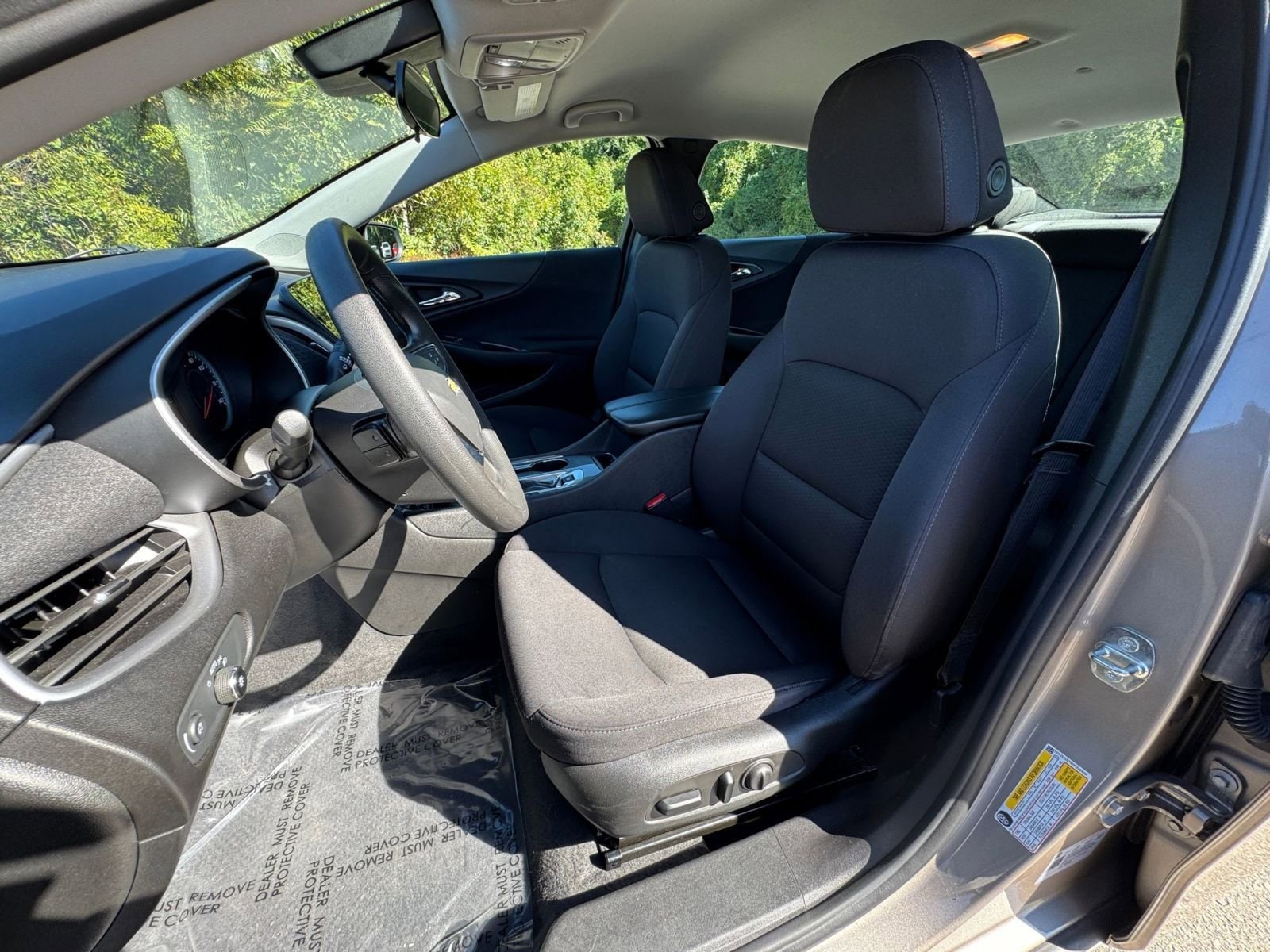 Thumbnail: 2023 Chevrolet Malibu - 31