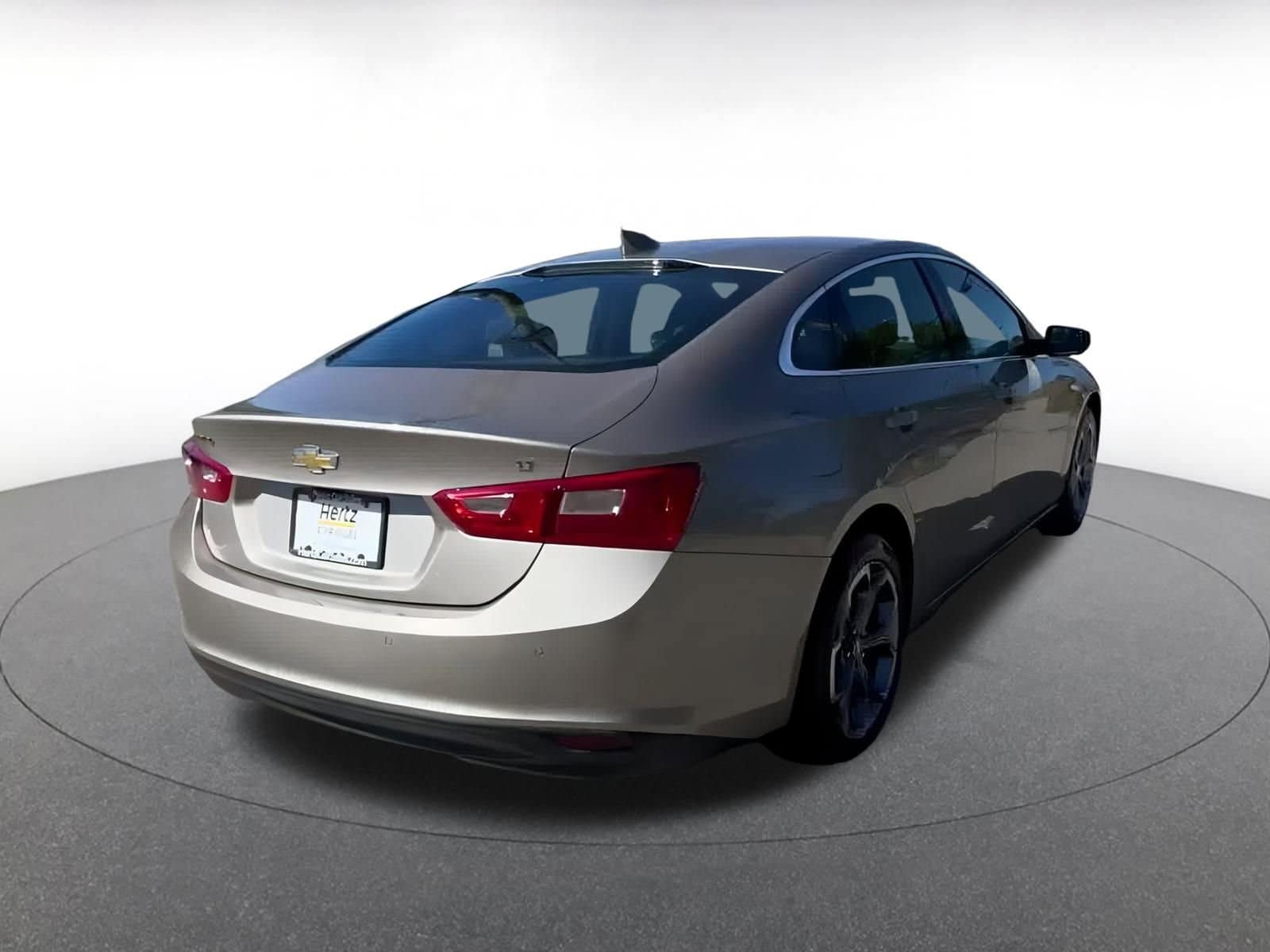 Thumbnail: 2023 Chevrolet Malibu - 14