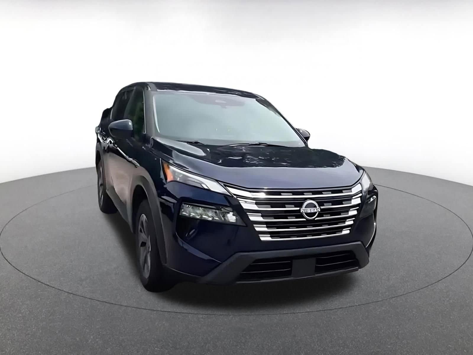 Thumbnail: 2025 Nissan Rogue - 3
