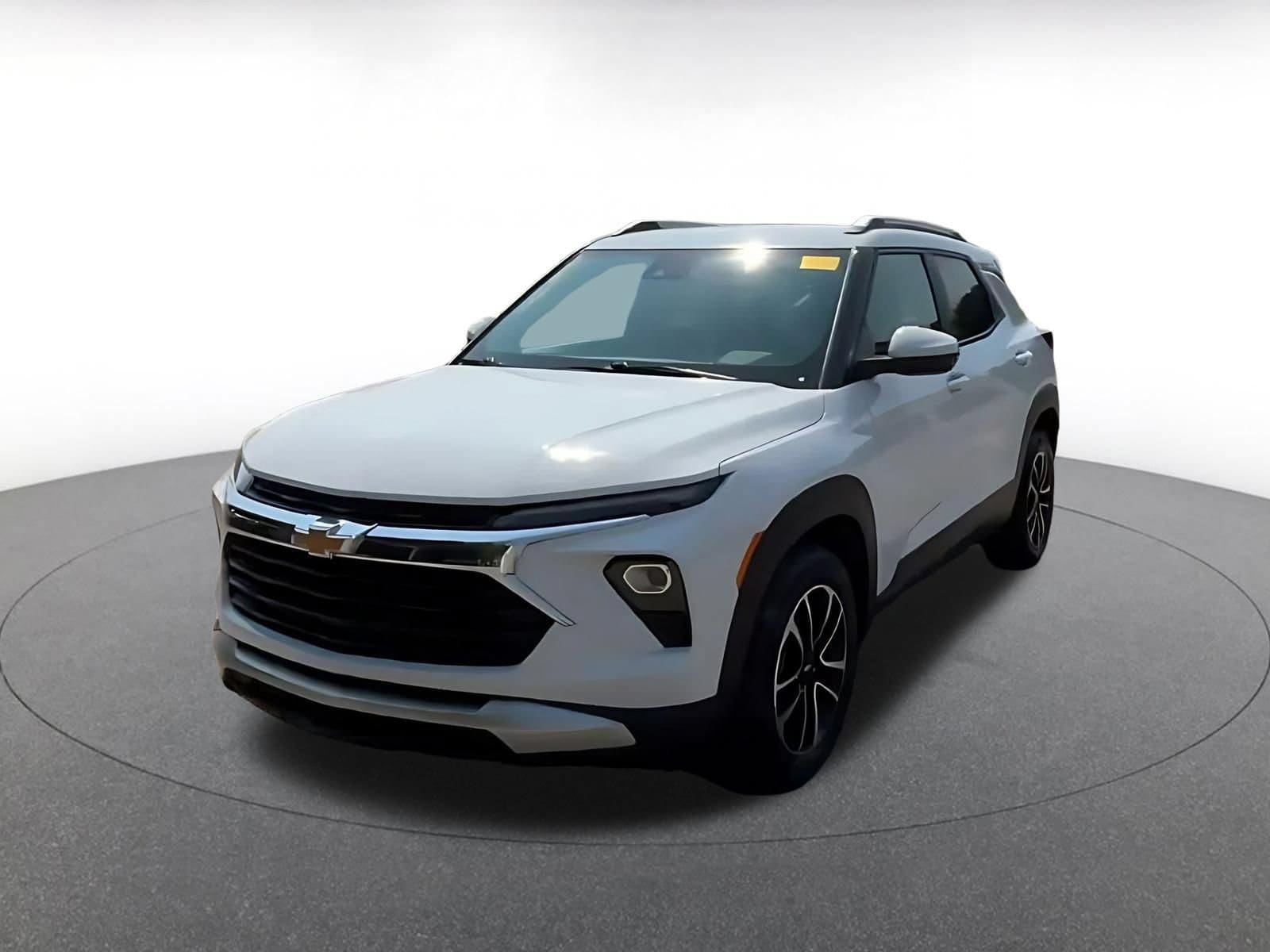 Thumbnail: 2025 Chevrolet TrailBlazer - 6