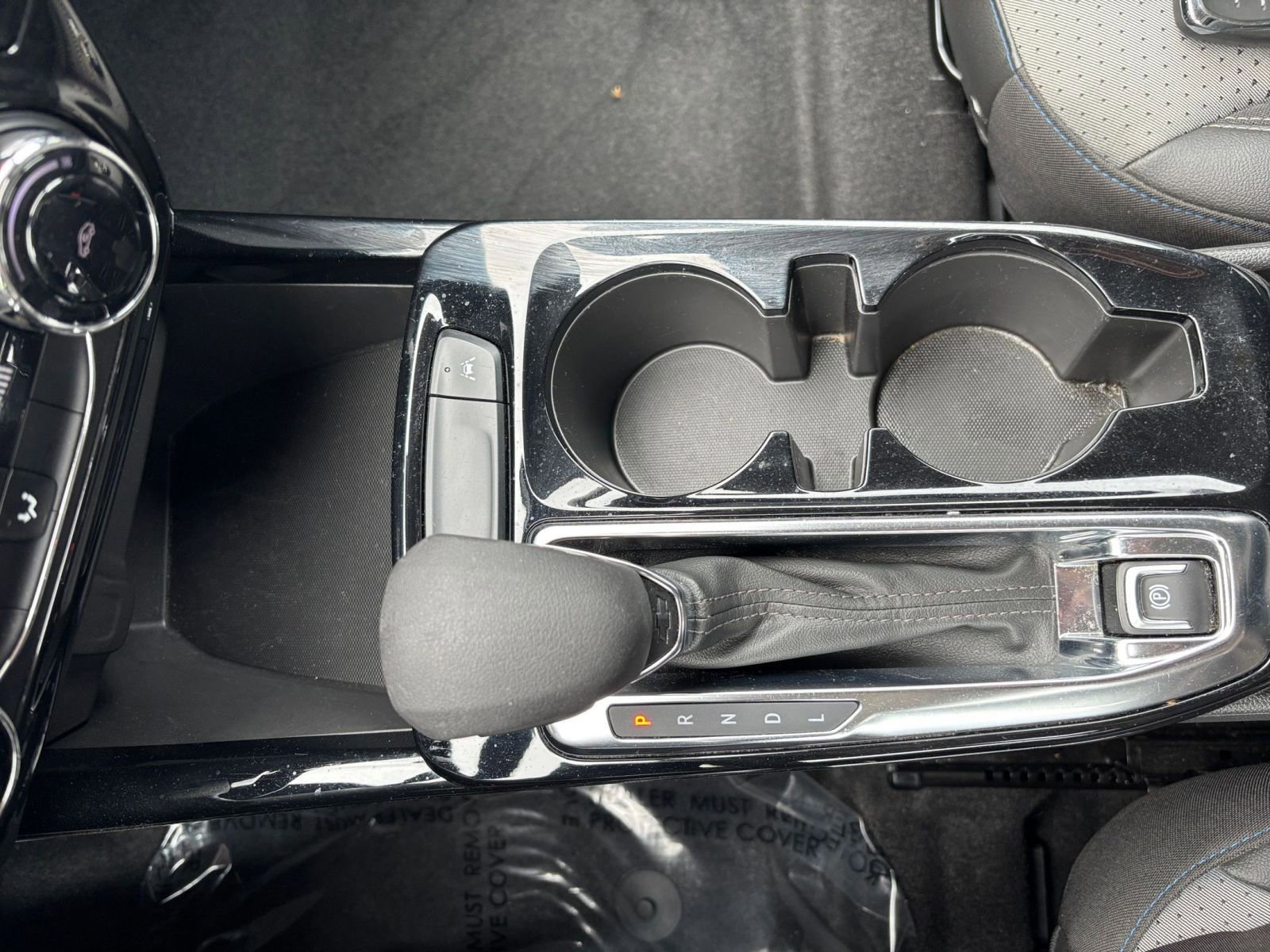 2025 Chevrolet Trax LT - Photo 40