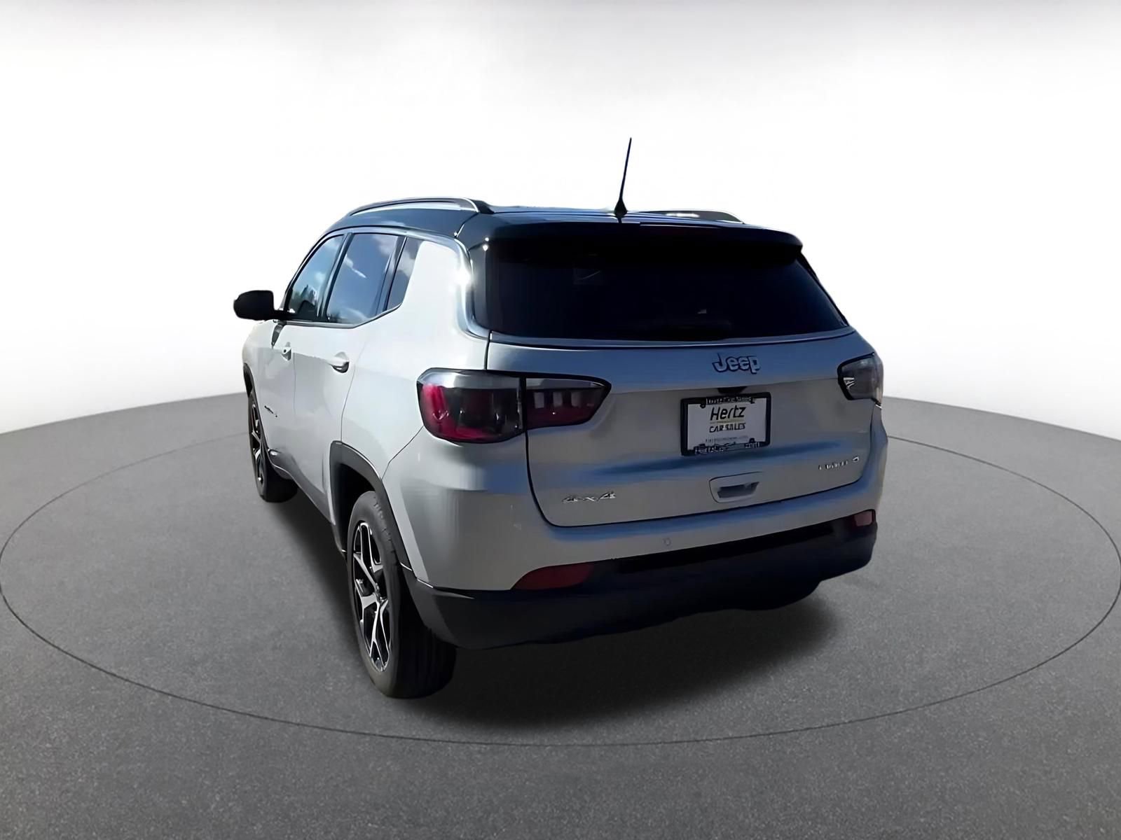 Thumbnail: 2025 Jeep Compass - 11