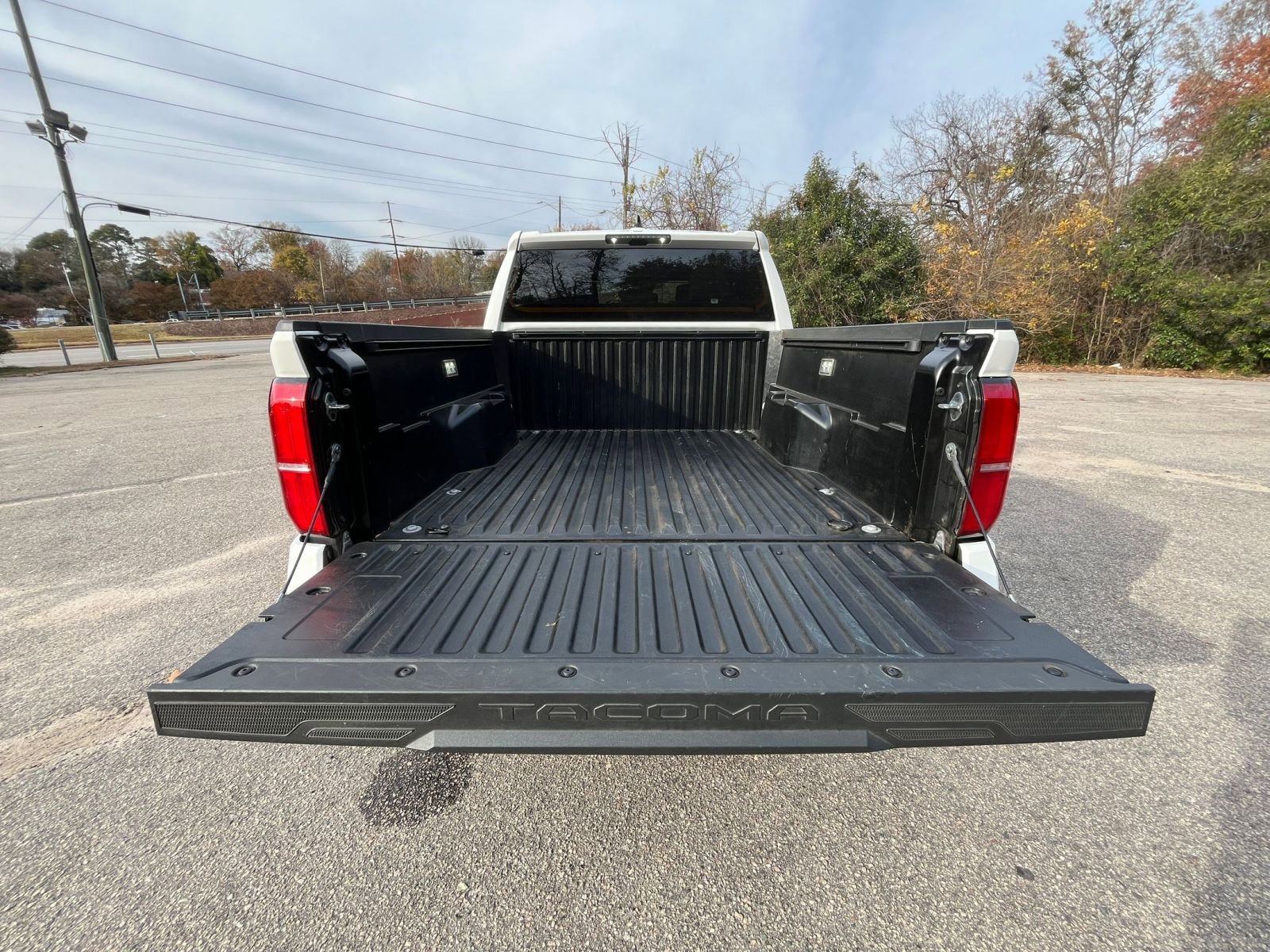 Thumbnail: 2025 Toyota Tacoma - 25