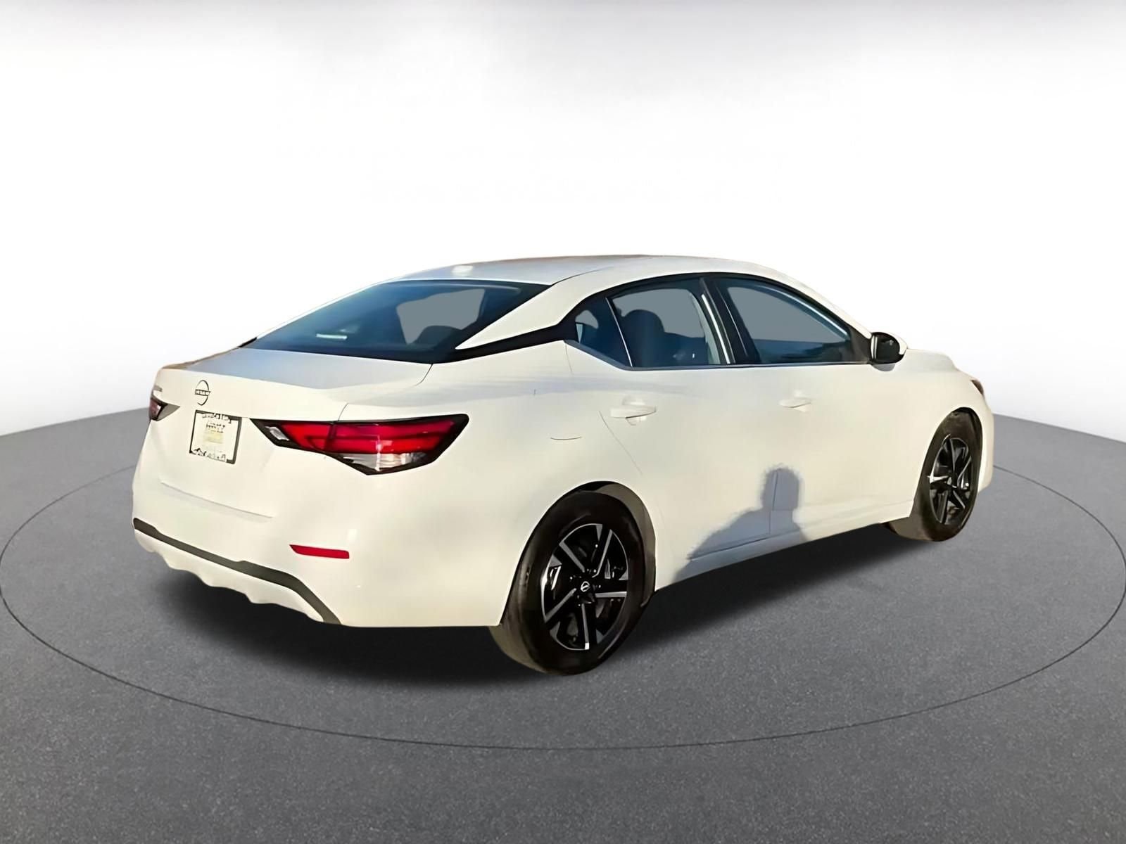 Thumbnail: 2025 Nissan Sentra - 15