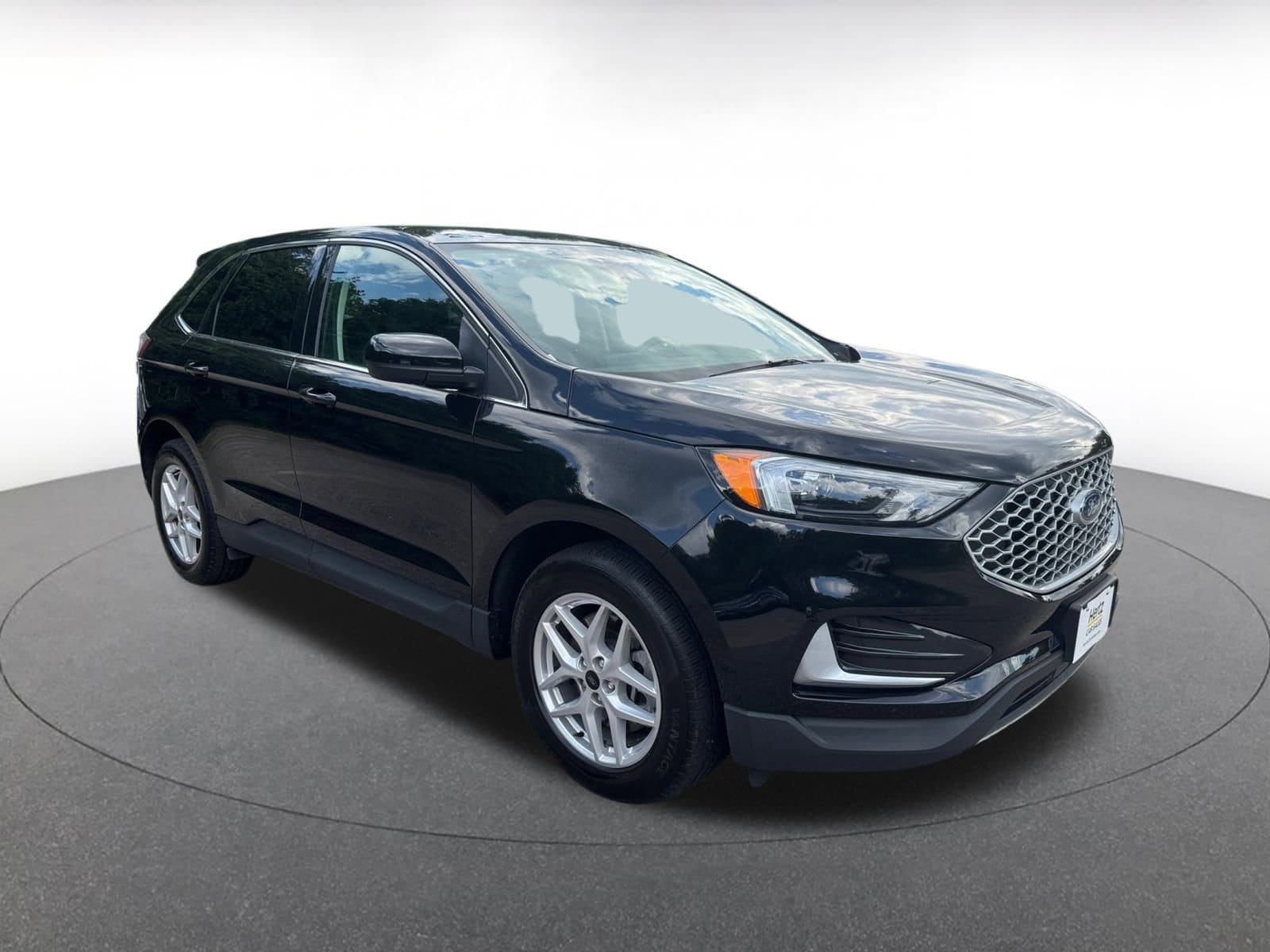 Thumbnail: 2024 Ford Edge - 1